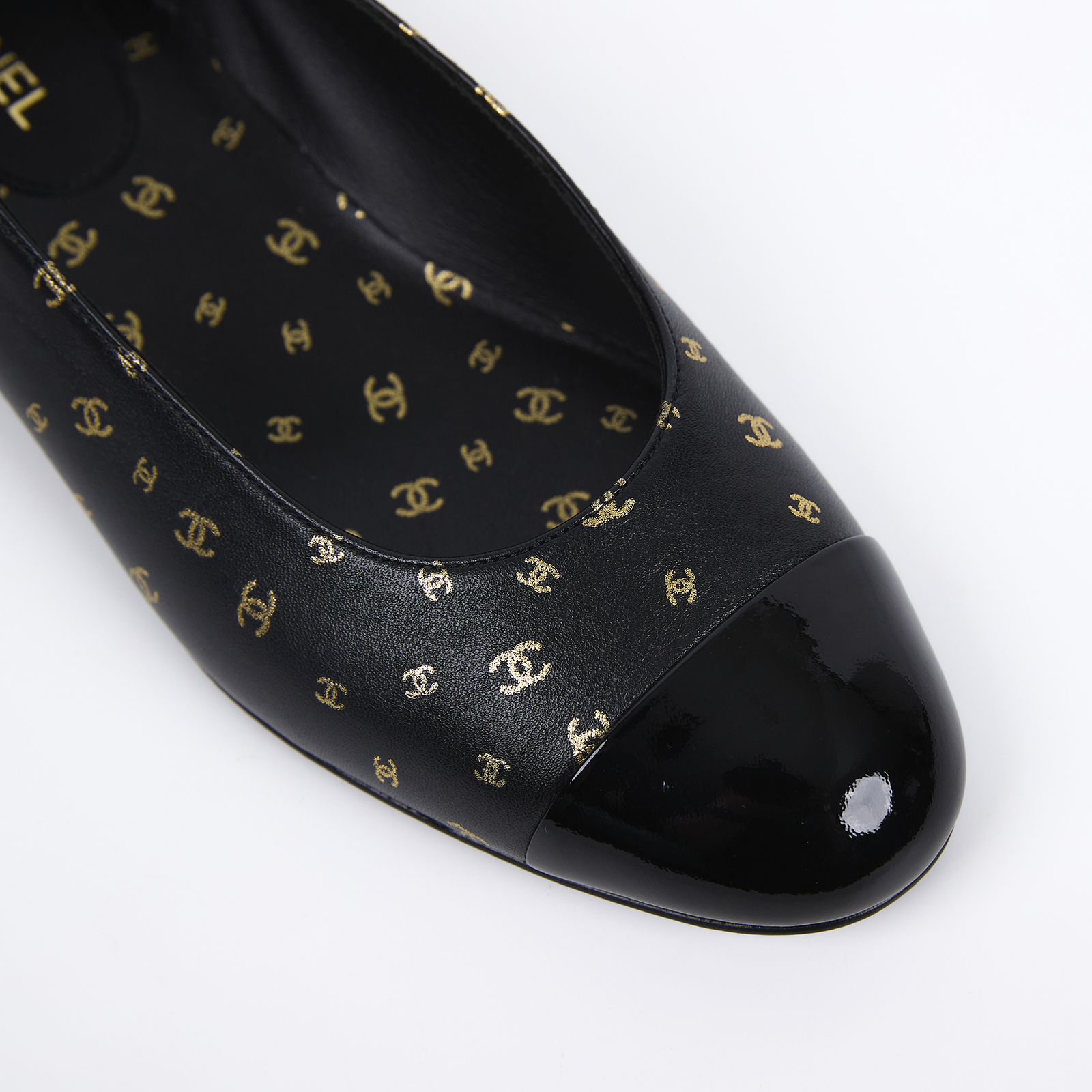 香奈兒 CHANEL 雙C LOGO 小牛皮鞋 G45127_375 黑金小雙C娃娃鞋 #37.5 原廠盒子/防塵袋