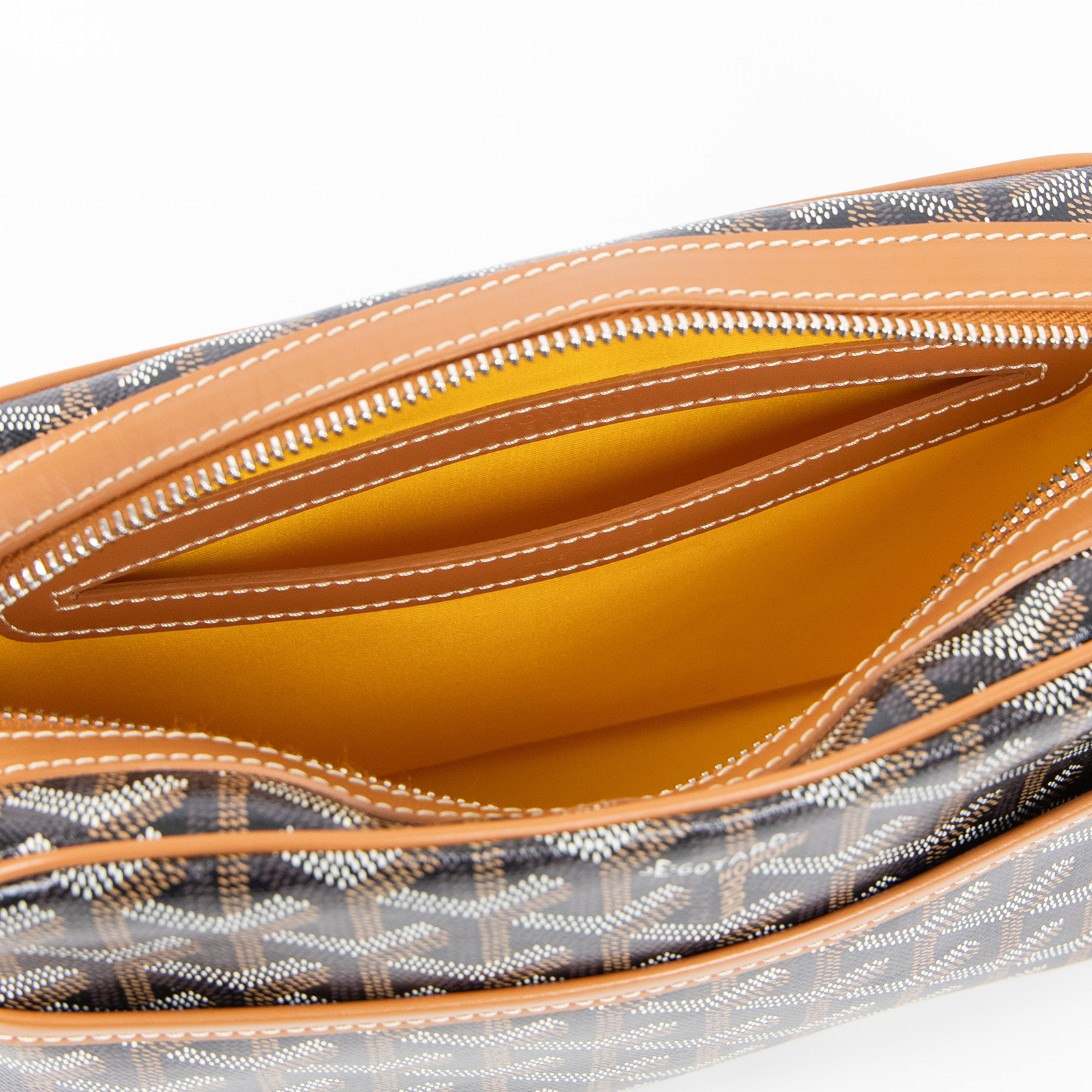 高雅德 GOYARD Cap-Vert PM Bag 肩背 斜背包 CAPVE2PMLTY 焦糖CAP-VERT PM 防塵袋