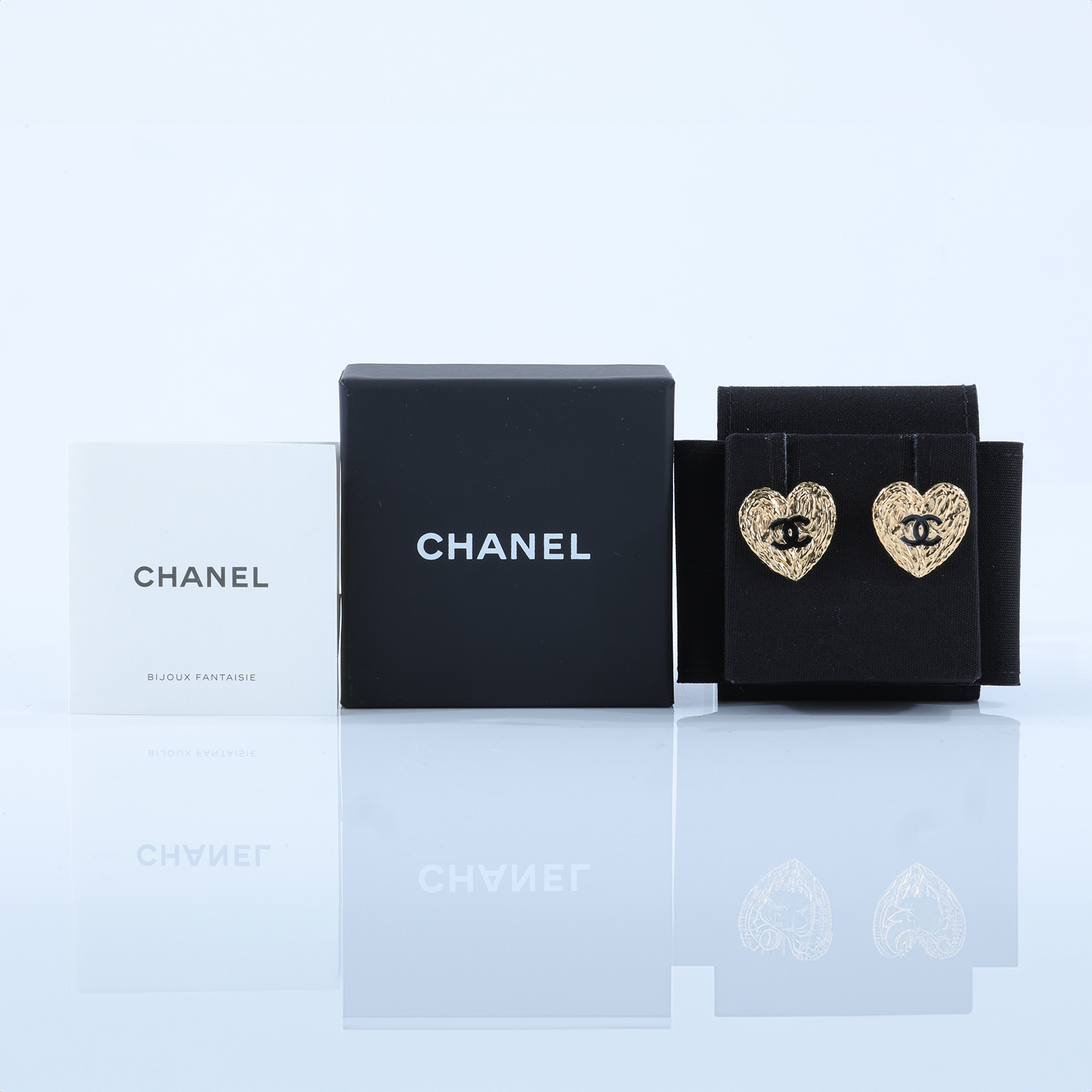 香奈兒 CHANEL CC 耳環 B24/P 金愛心耳環 原廠盒子