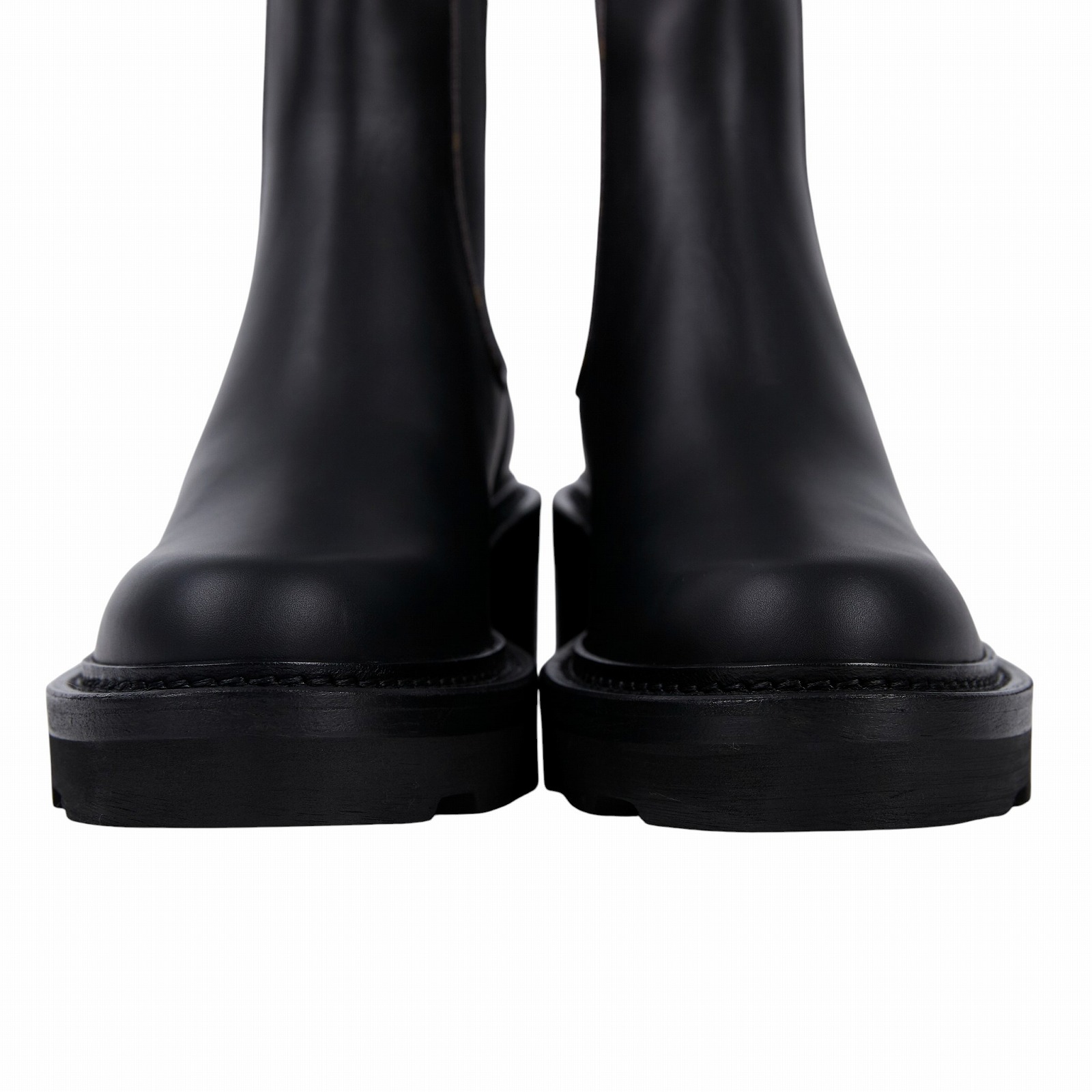 路易威登 LOUIS VUITTON Beaubourg 短靴  黑素面皮革短靴 #37.5 無附屬品