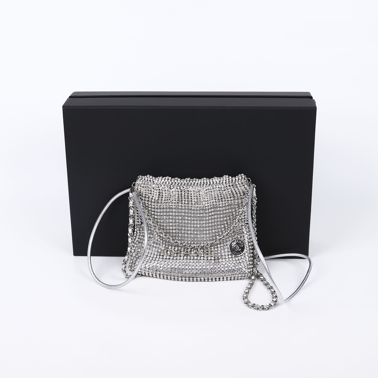 香奈兒 CHANEL 22 迷你 束口包 AS4894 全滿鑽22包秀款 原廠盒子