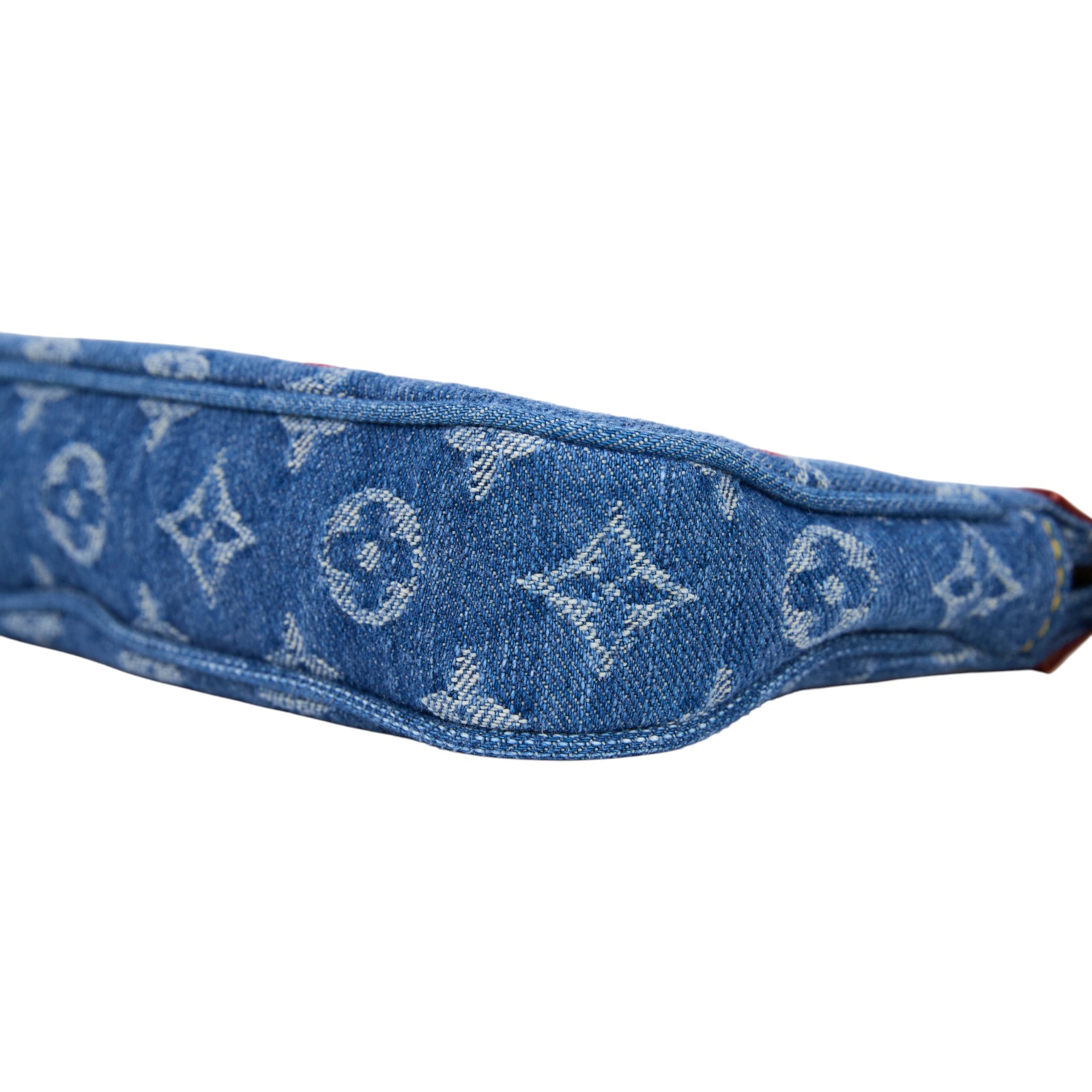 路易威登 LOUIS VUITTON LV x TM Pochette Accessoires 村上隆 櫻桃 牛仔 肩背包 麻將包 M13994 晶片款  防塵袋