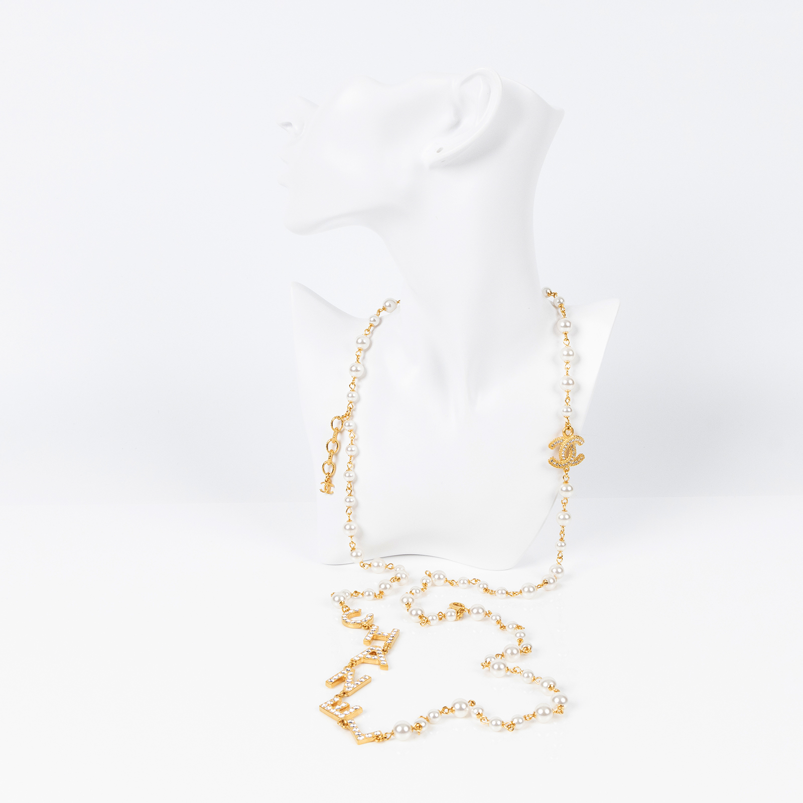 香奈兒 CHANEL CC LOGO 水鑽 項鍊 B20P 金色水鑽LOGO珍珠項鍊 無附屬品