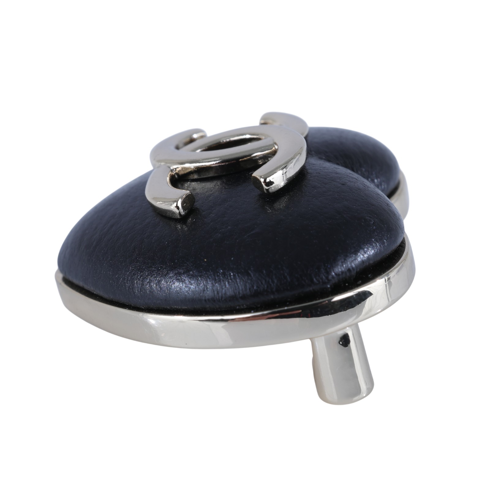 香奈兒 CHANEL CC LOGO 胸針 B22 K 黑愛心胸針 無附屬品