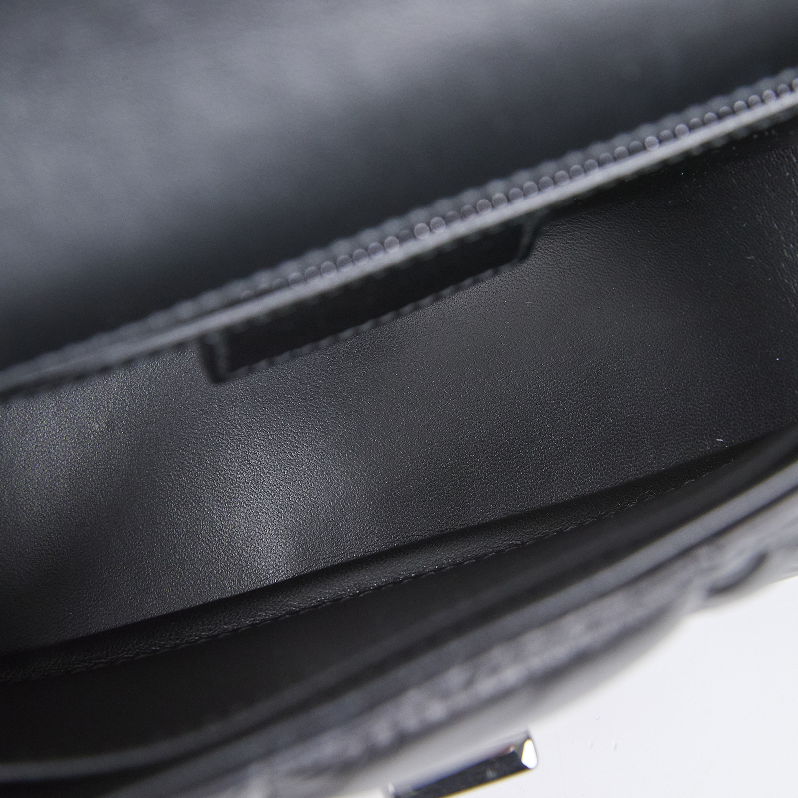 迪奧 CHRISTIAN DIOR Caro 小牛皮 小號 肩背 手袋 M9241UWHC 黑銀DIOR CARO SMALL 原廠盒子/防塵袋