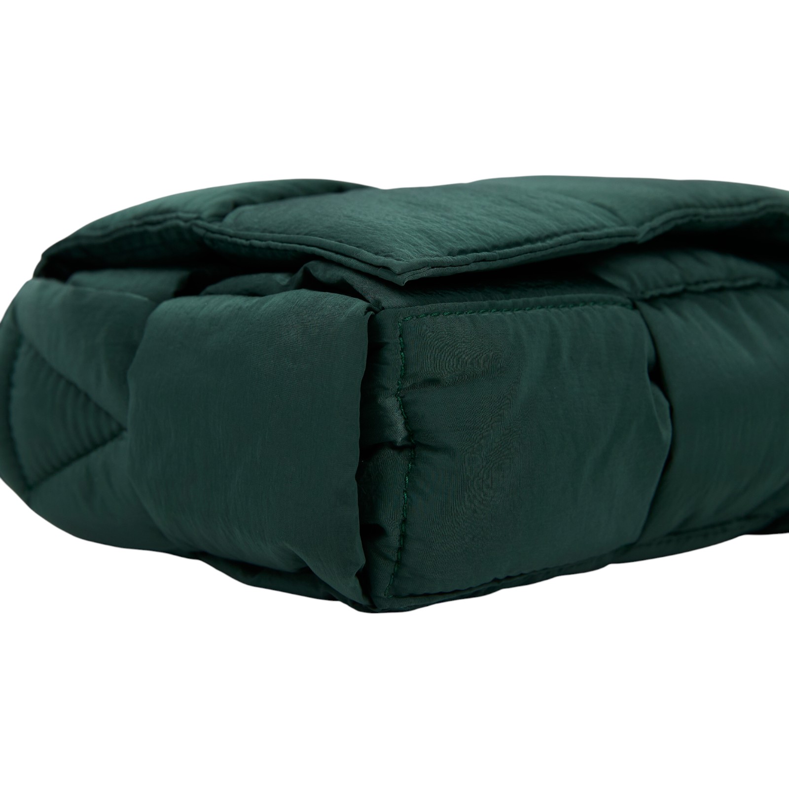 寶緹嘉 BOTTEGA VENETA Small Padded Tech Cassette 肩背包 755182VBO81  防塵袋