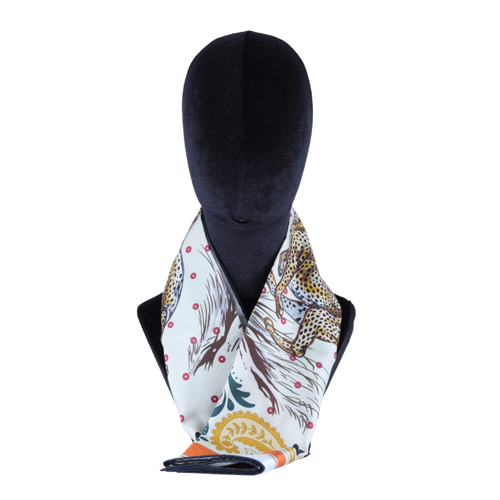 愛馬仕 Hermes Guepards Bandana 90 雙面 方巾 奶油色 橘色 棕色 H904166Sv01  豹紋絲巾 原廠盒子