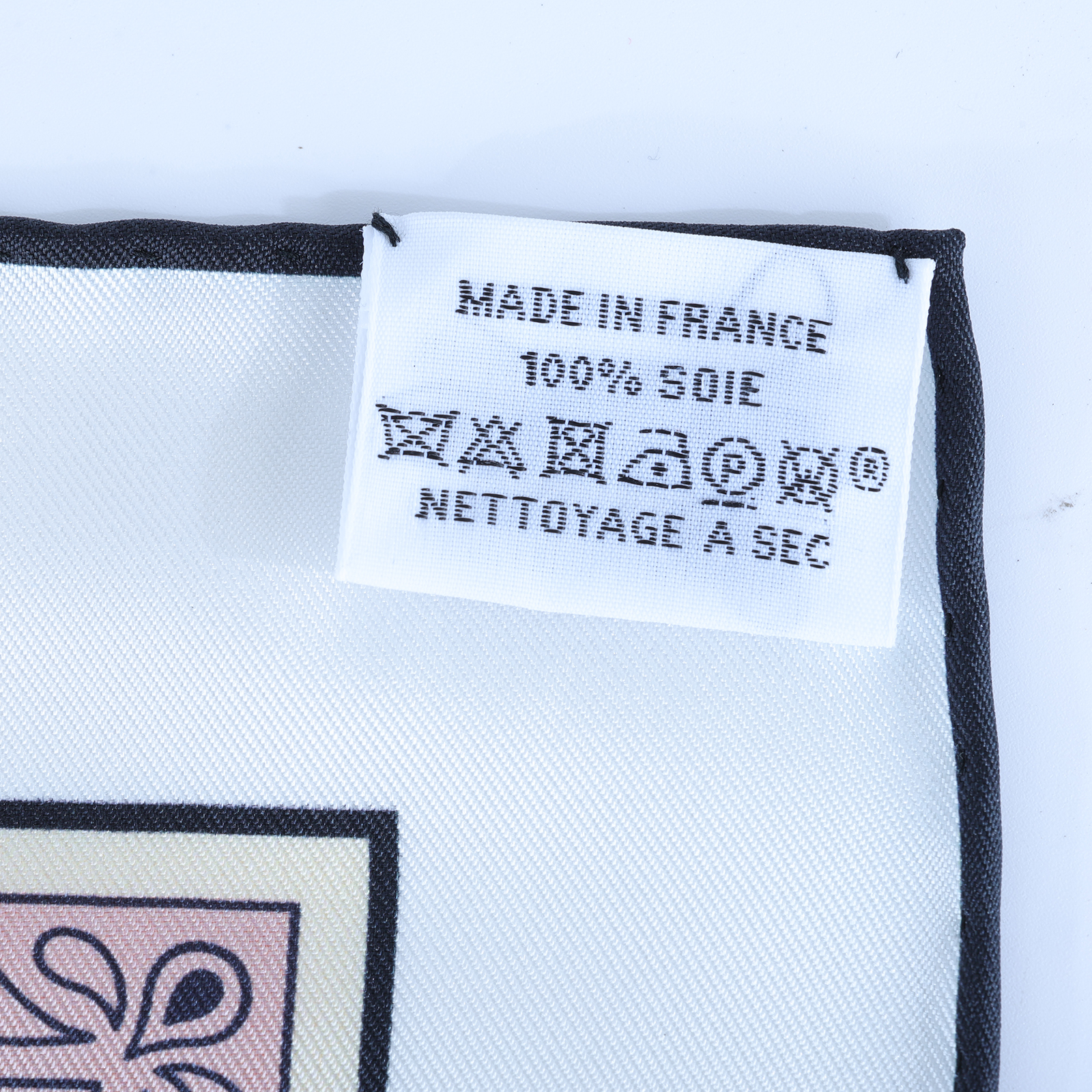 愛馬仕 Hermes Guepards Bandana 90 雙面 方巾 奶油色 橘色 棕色 H904166Sv01  豹紋絲巾 原廠盒子