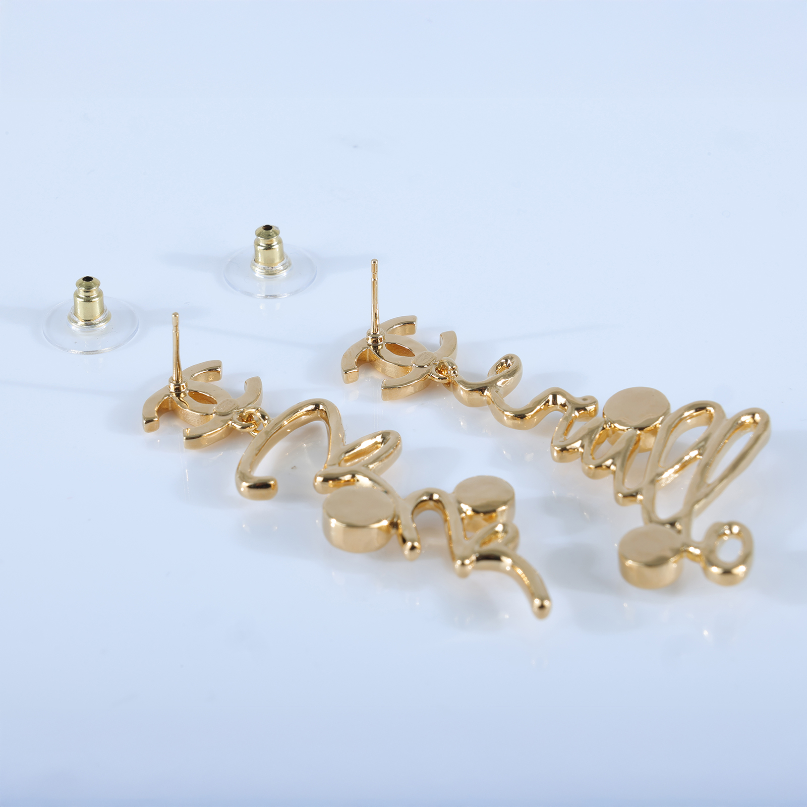 香奈兒 CHANEL CC LOGO 耳環 耳釘 I24 S 金色大水鑽不對稱耳環 無附屬品