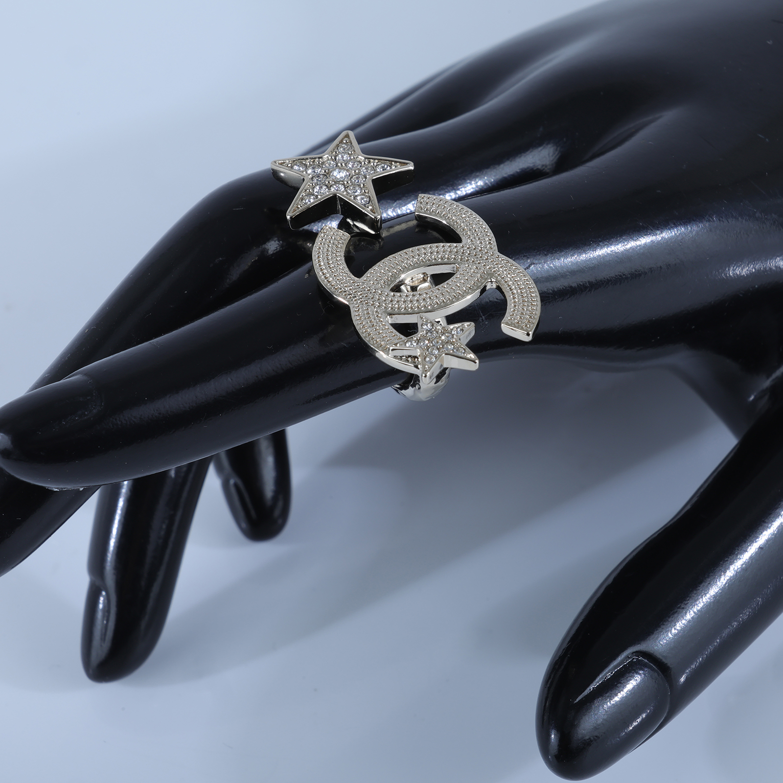 香奈兒 CHANEL CC LOGO 戒指 B23 B 淡金大雙C星星戒指 無附屬品