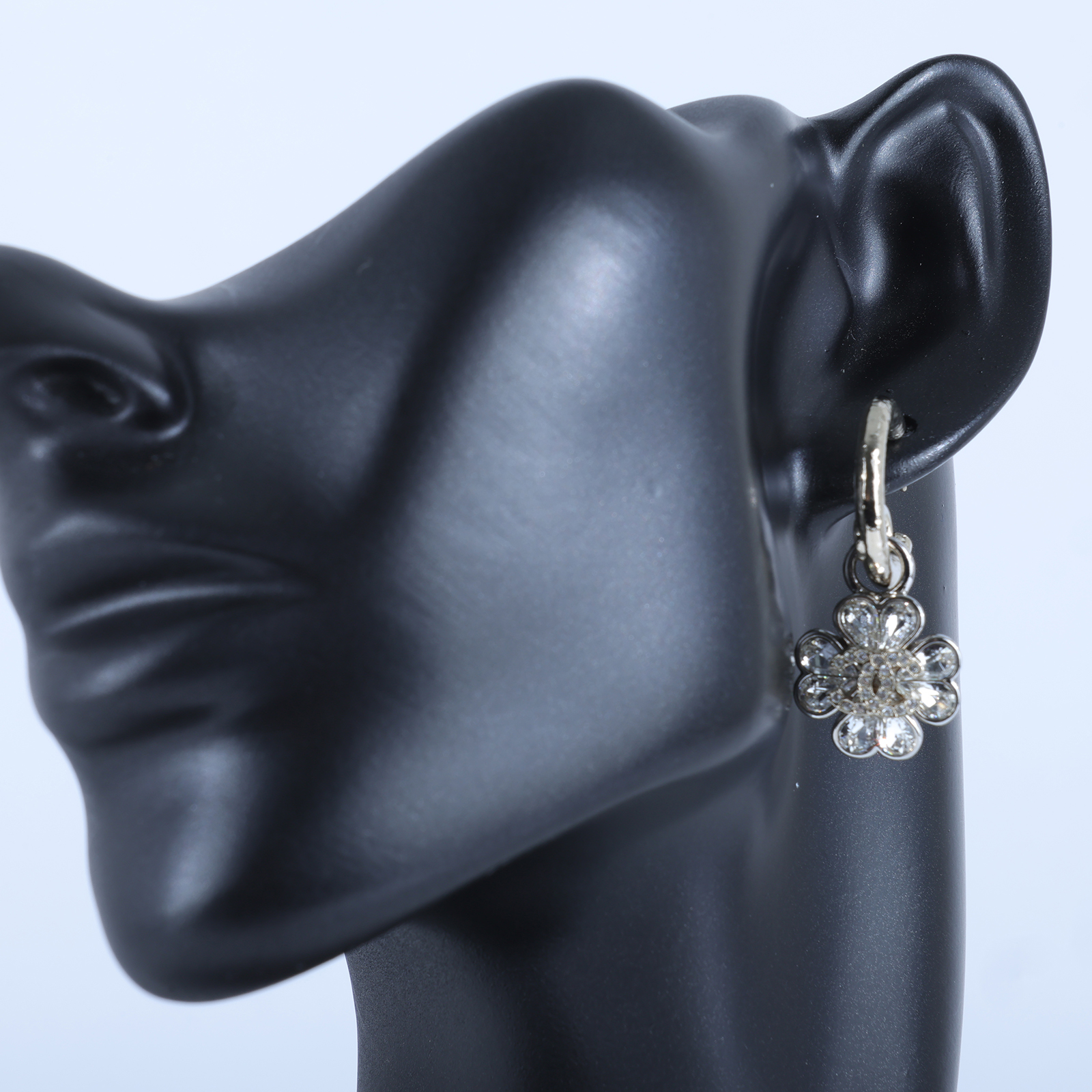 香奈兒 CHANEL CC LOGO 耳環 耳釘 C23 S 淡金水鑽星星花耳環 無附屬品