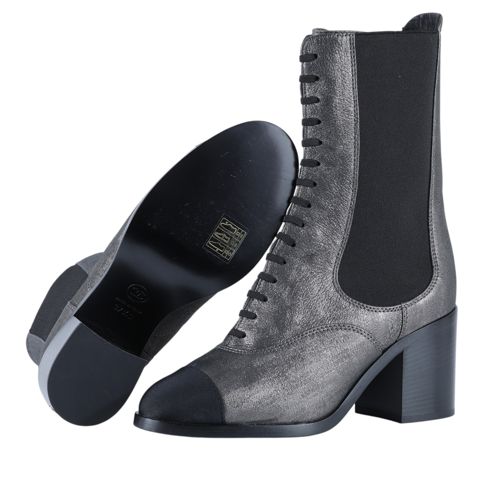 香奈兒 CHANEL interlocking cc logo 戰鬥靴 短靴 31770723719011 銀黑綁帶中筒靴 防塵袋