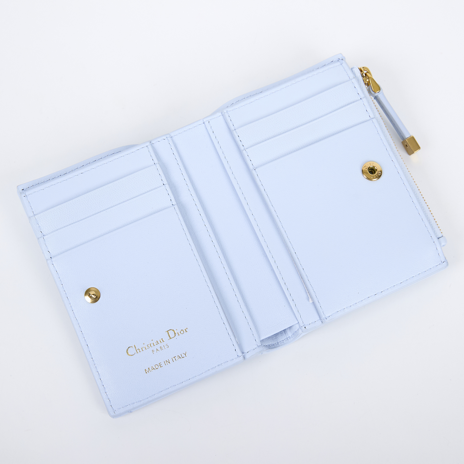 迪奧 CHRISTIAN DIOR Caro Dahlia 短夾 錢包 日本限定 S4208UHNN 淺藍CARO LOGO鑲水鑽短夾 原廠盒子/防塵袋