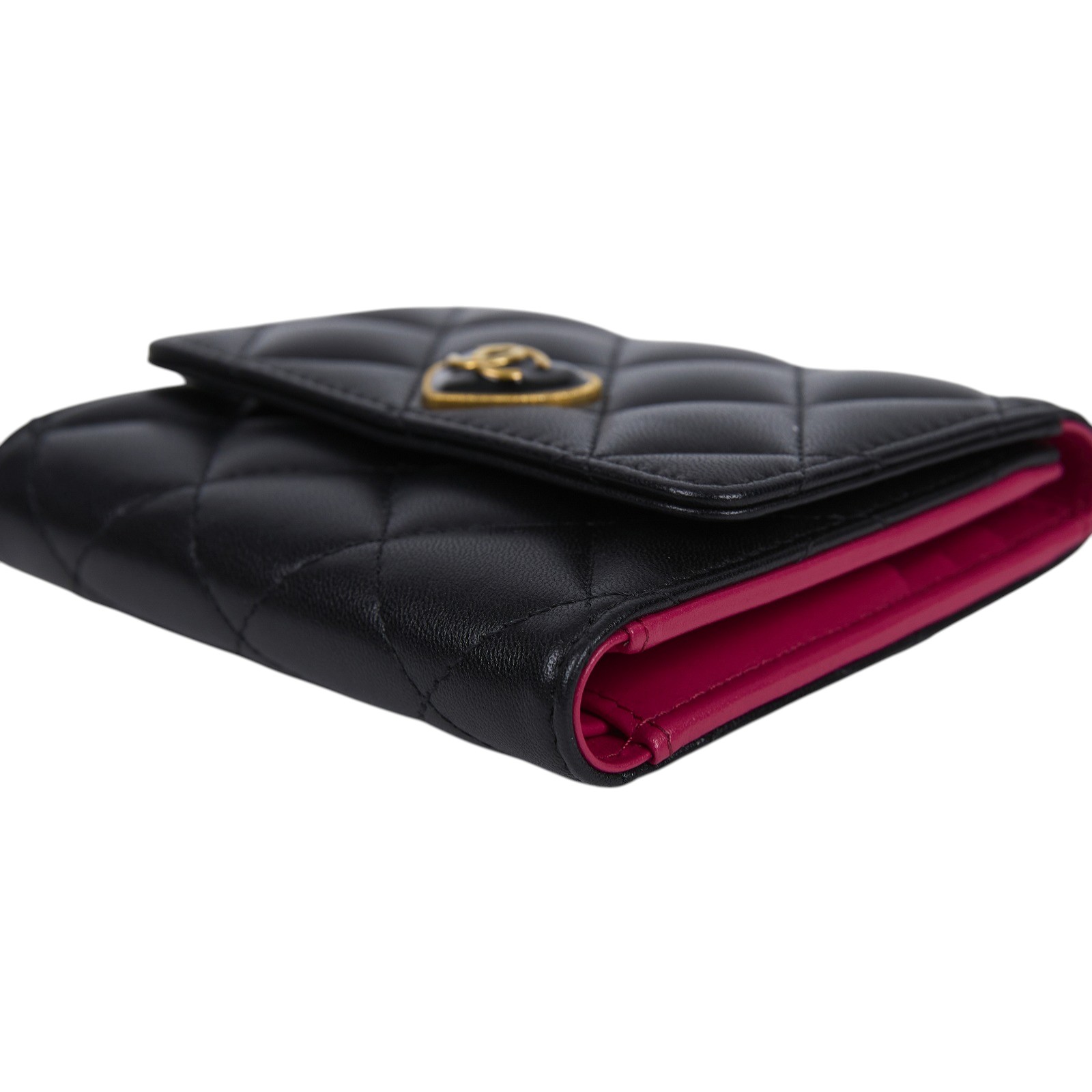 香奈兒 CHANEL CF 錢包 AP3292 B10700 晶片款 黑金羊愛心扣三折短夾 原廠盒子/防塵袋