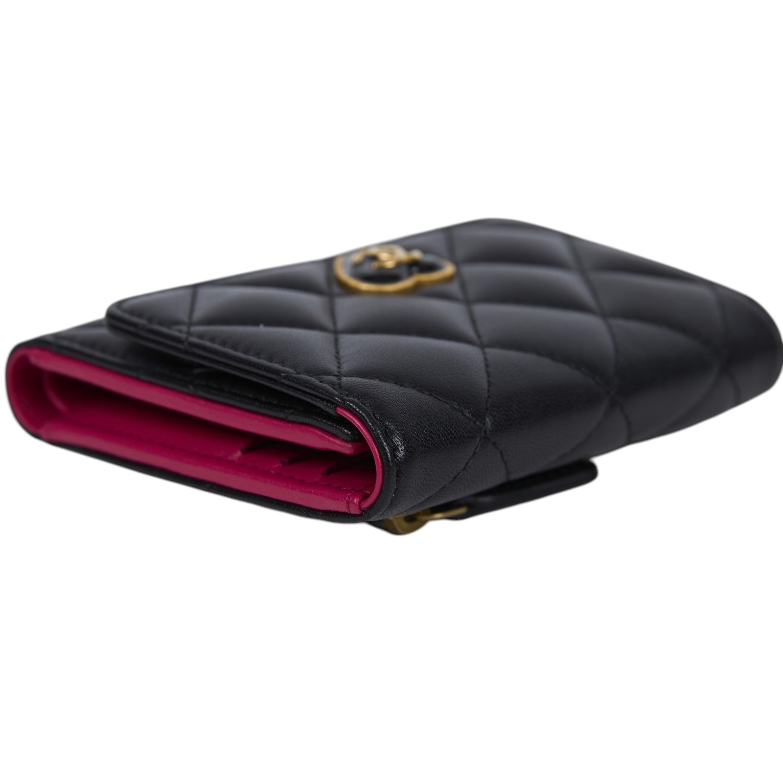 香奈兒 CHANEL CF 錢包 AP3292 B10700 晶片款 黑金羊愛心扣三折短夾 原廠盒子/防塵袋