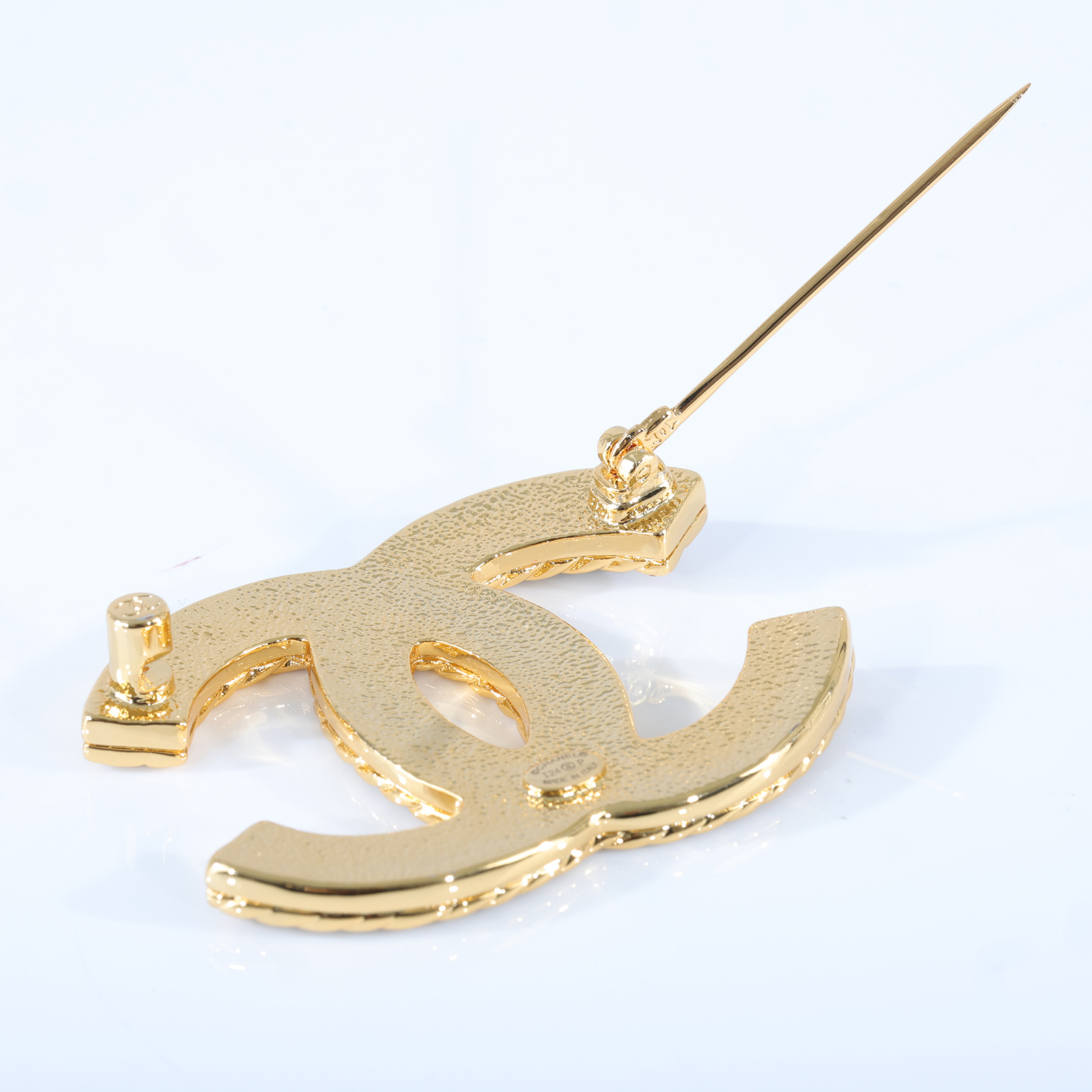 香奈兒 CHANEL CC LOGO 胸針 I24P 黑金雙C胸針 無附屬品