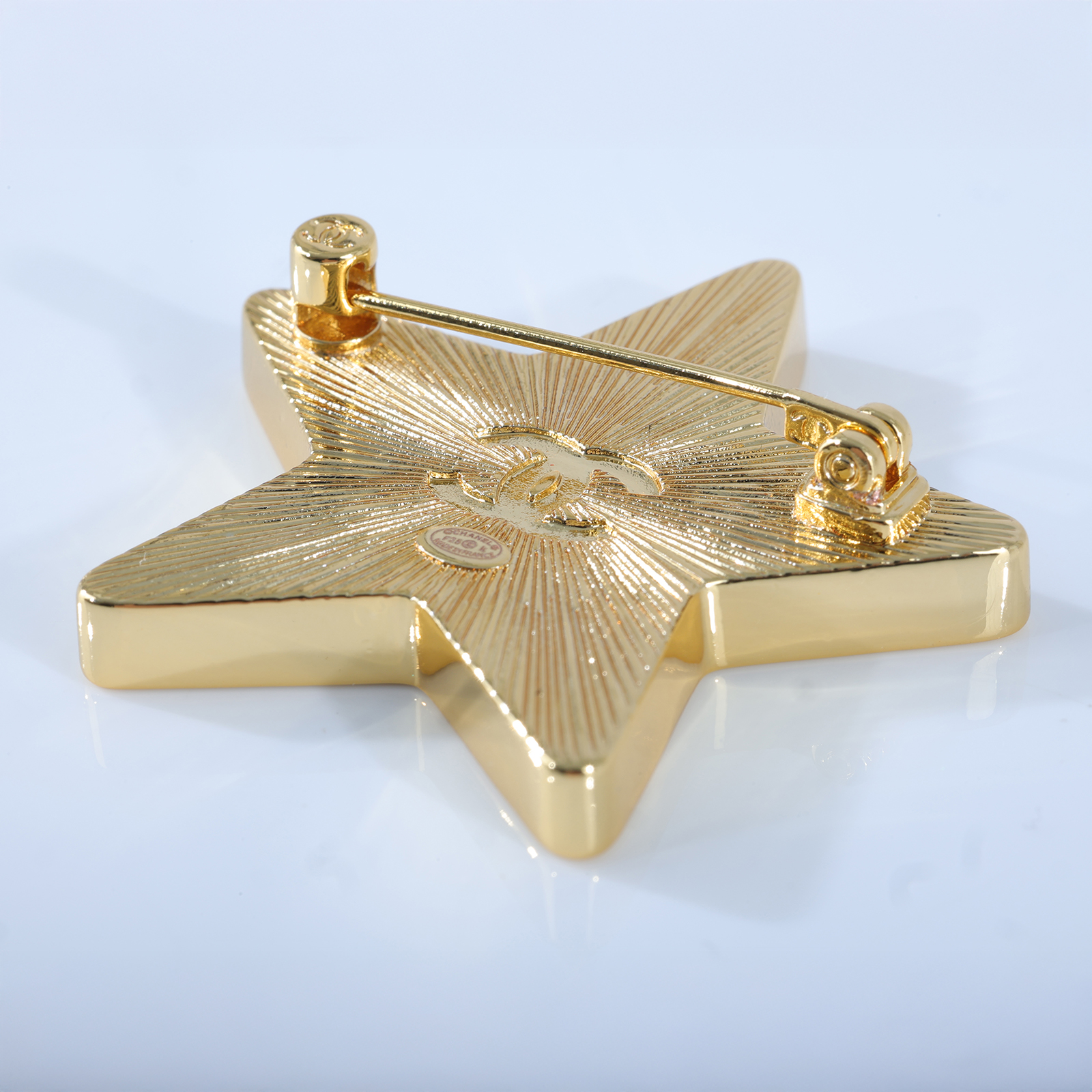 香奈兒 CHANEL CC LOGO 胸針 F25K 黑水鑽星星胸針 無附屬品