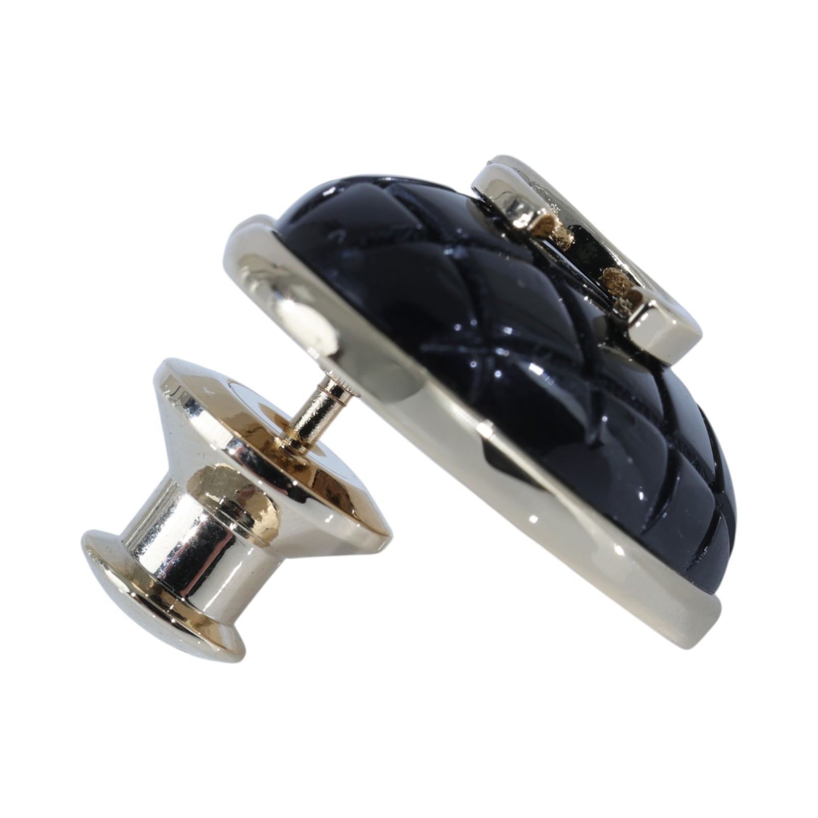 香奈兒 CHANEL CC LOGO 胸針 B22K 格紋黑愛心胸針 無附屬品