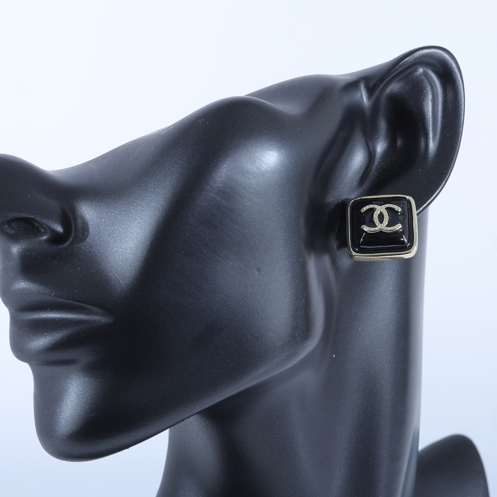 香奈兒 CHANEL CC LOGO 耳環 耳釘 B25P 黑金方框雙C耳環 無附屬品