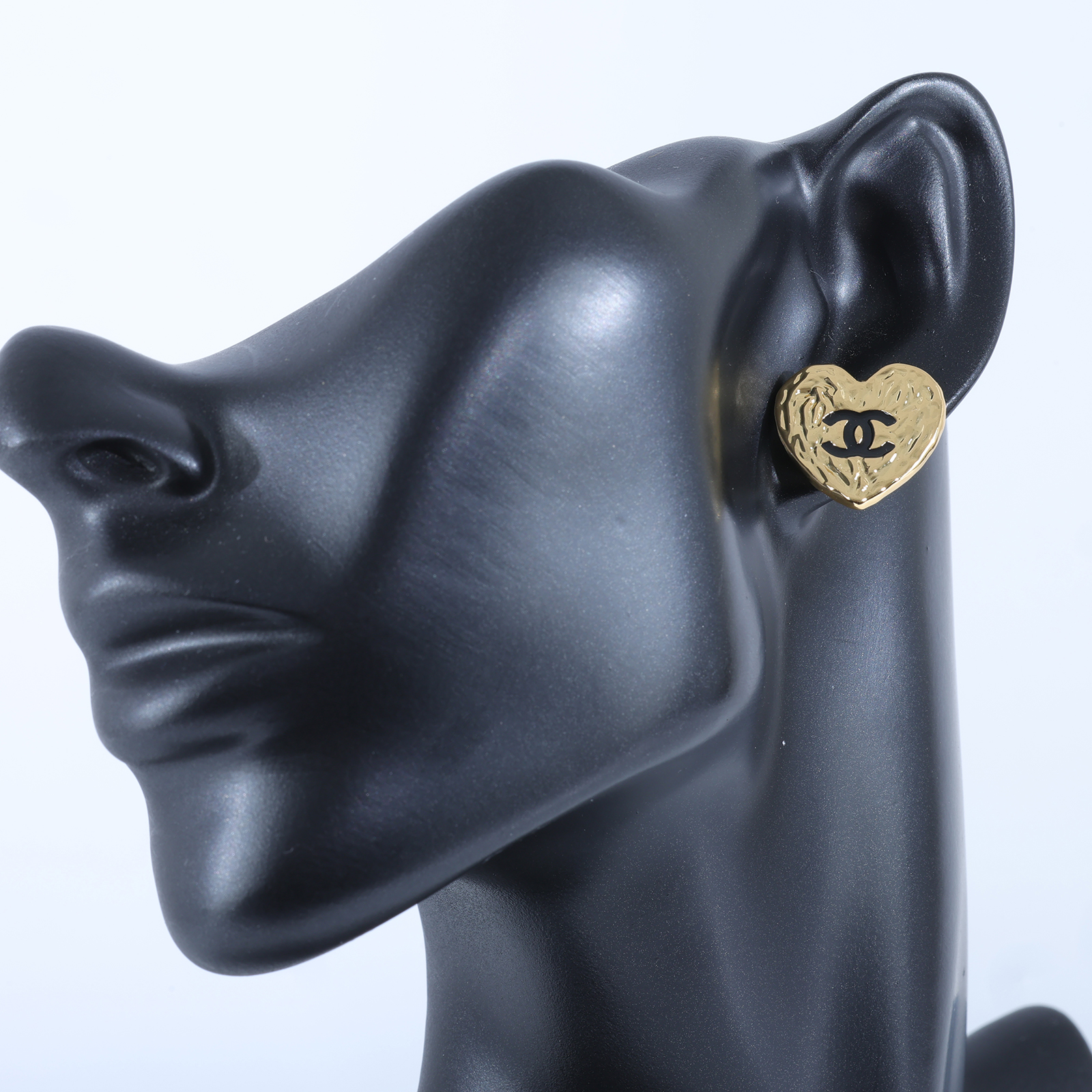 香奈兒 CHANEL CC LOGO 耳環 耳釘 B24P 金熔岩愛心耳環 無附屬品