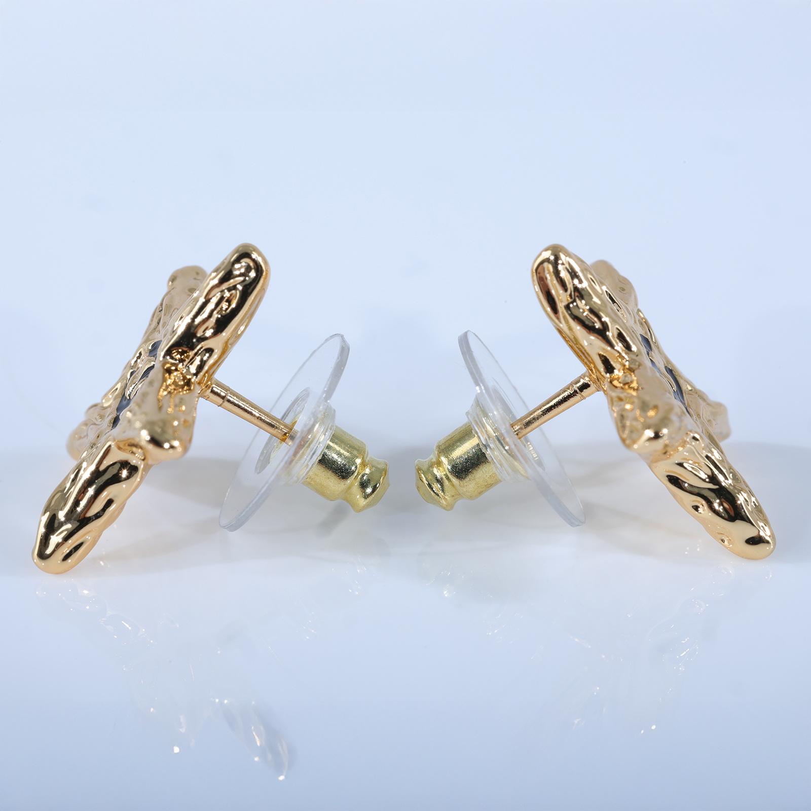 香奈兒 CHANEL CC LOGO 耳環 耳釘 B24P 金熔岩星星耳環 無附屬品