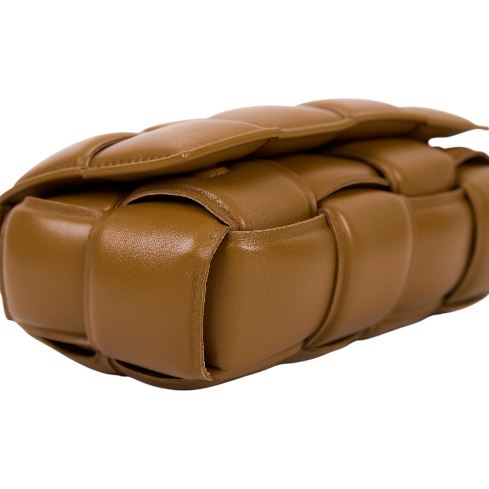 寶緹嘉 BOTTEGA VENETA Padded Cassette Maxi Intrecciato 編織包 710075VCQR  防塵袋