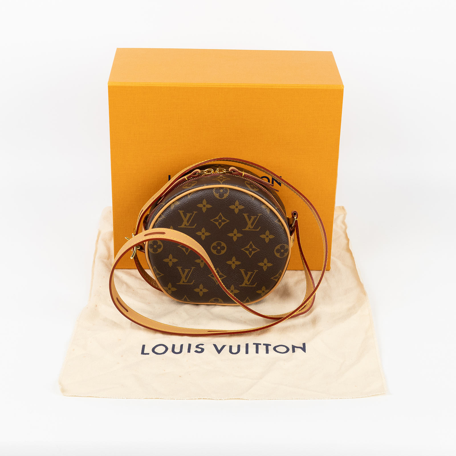 路易威登 LOUIS VUITTON Boite Chapeau Souple PM 圓餅包 肩背包 斜背包 M45149 晶片款  原廠盒子/防塵袋
