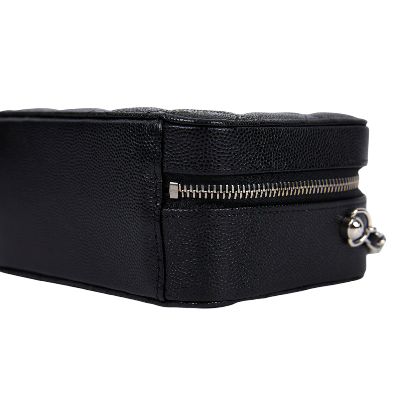 香奈兒 CHANEL CC LOGO 相機包 斜背包 AP2426 Y33351 31開黑荔枝相機包 原廠盒子/防塵袋/保證卡/購買證明