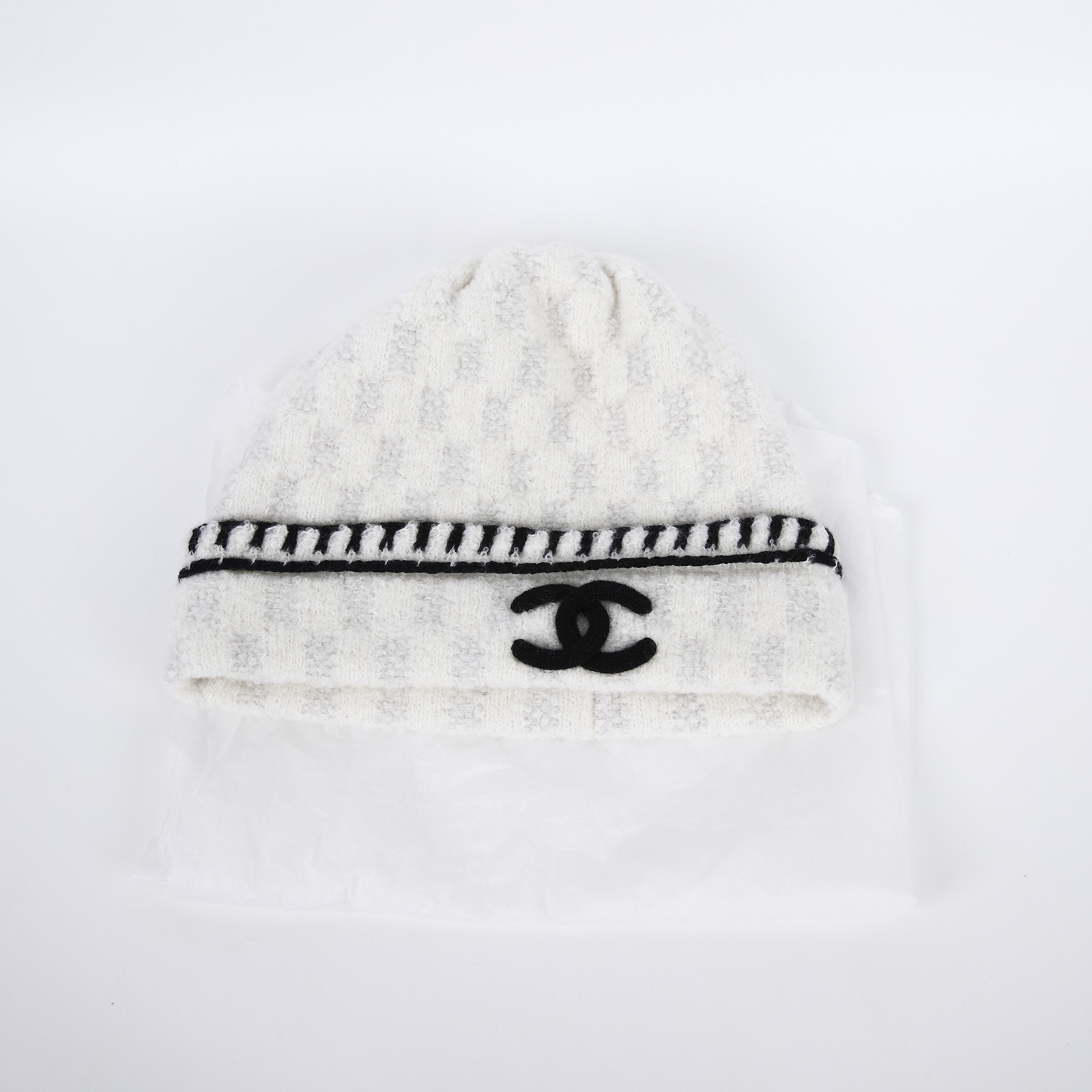 香奈兒 CHANEL 針織帽 AA8319 B08505 白灰黑LOGO毛帽 無附屬品