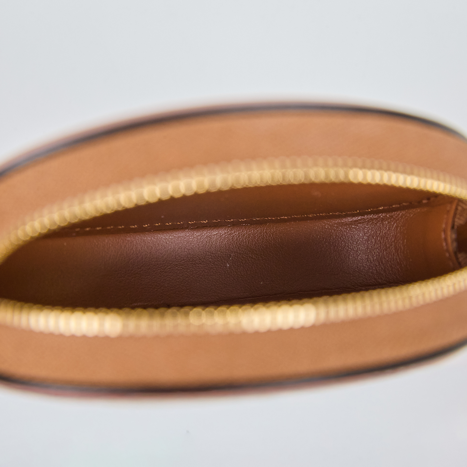 思琳 CELINE Triomphe 凱旋門 錢包 零錢包 手拿包 10I483DPQ 棕凱旋月餅零錢包 原廠盒子/防塵袋/國外購買證明影本