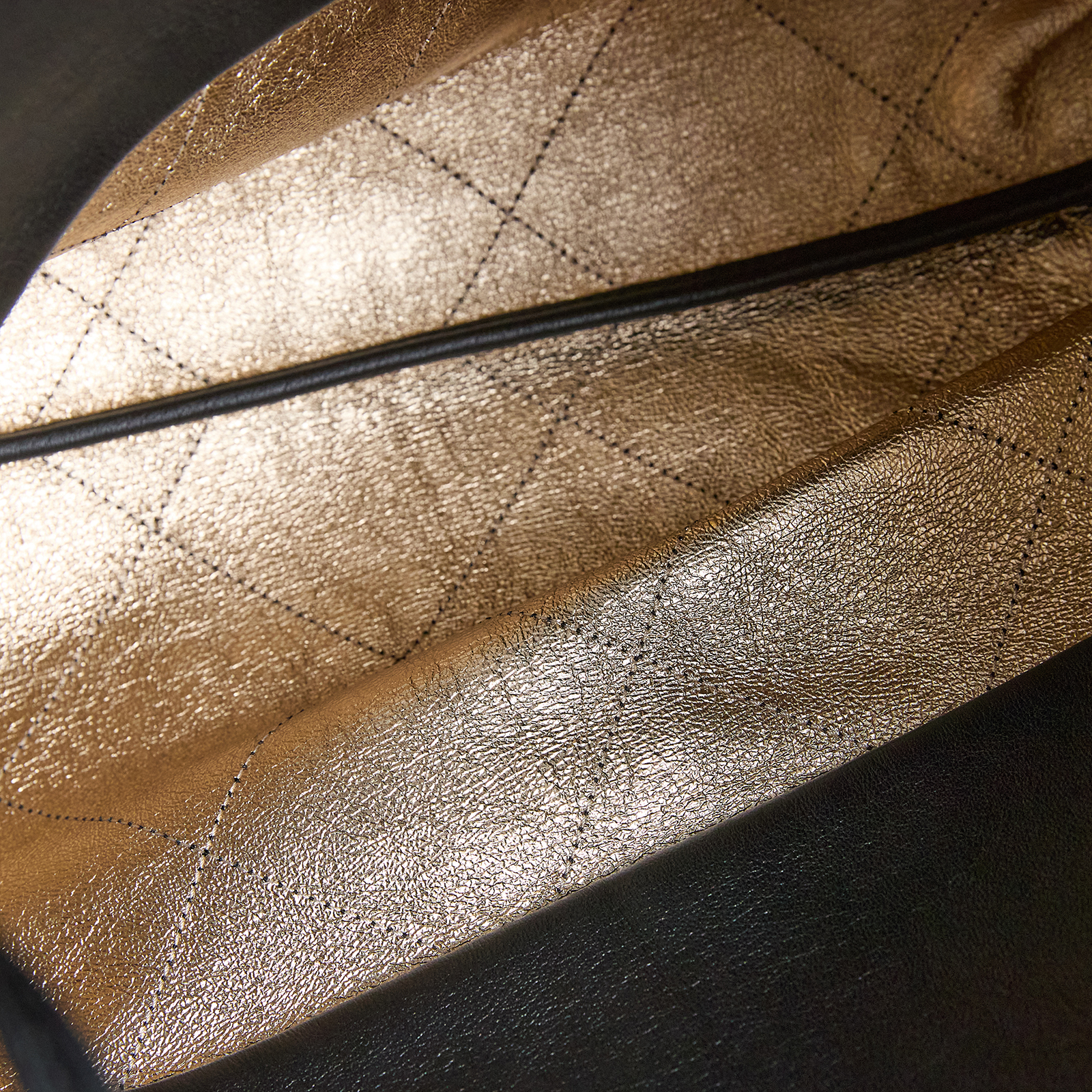 香奈兒 CHANEL Tote 手提 肩背 托特包 AS3128 晶片款 黑金小牛皮菱格托特 防塵袋