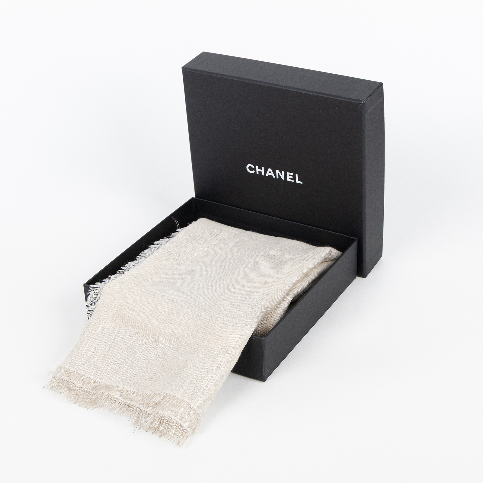 香奈兒 CHANEL 披肩 圍巾  米金蔥方巾 原廠盒子