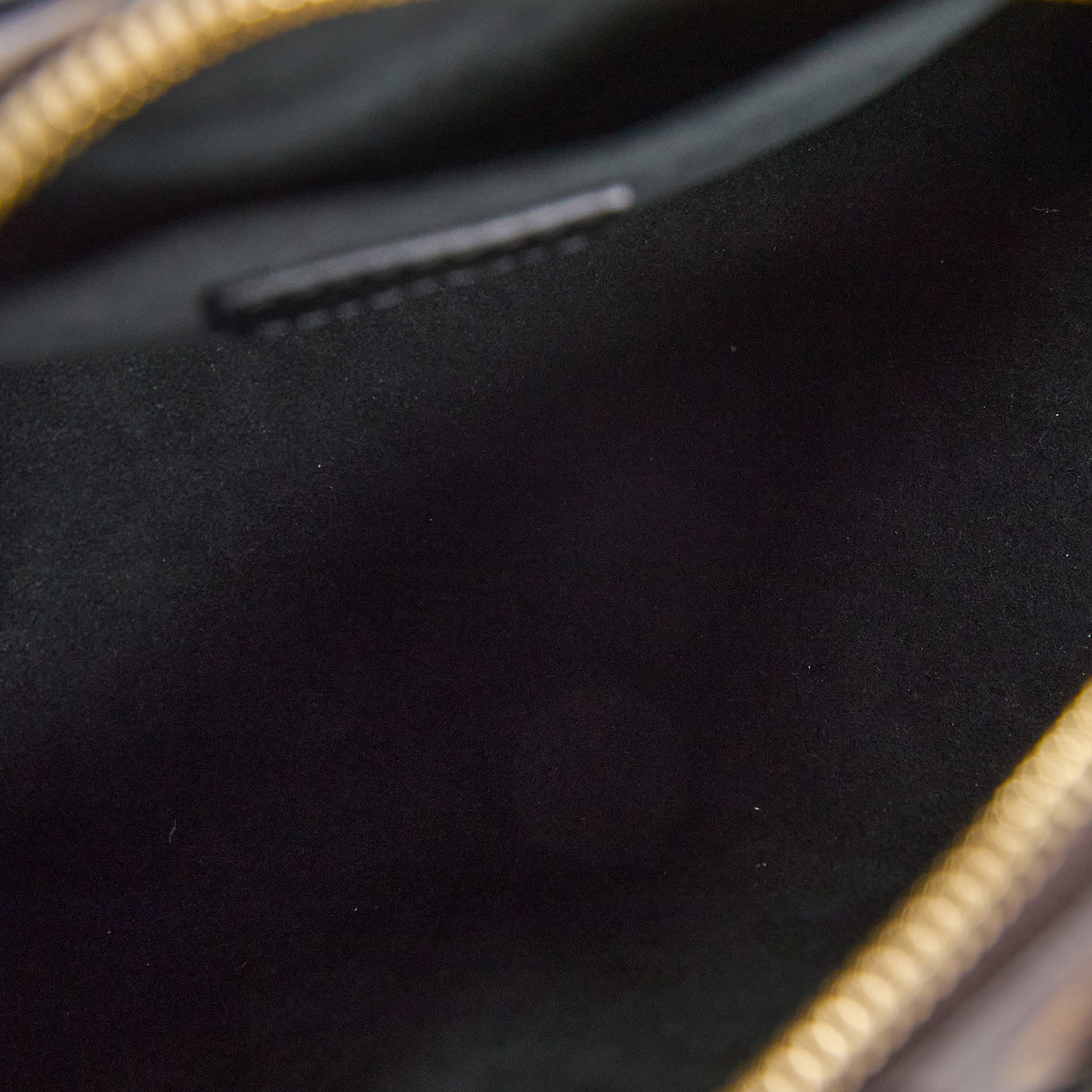 路易威登 LOUIS VUITTON Cruise 2025 系列 Speedy Trunk 20 手提 波士頓包 M13146 晶片款  原廠盒子/防塵袋/背帶2/鎖組