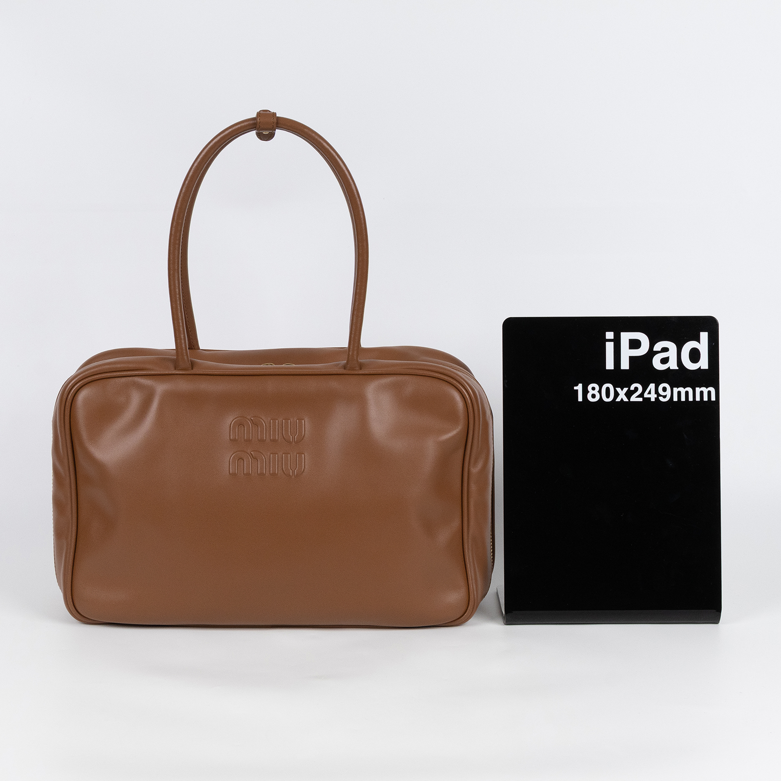 繆繆 MIU MIU 皮革 Beau 手袋 大型 5BB117_2CRW 焦糖BEAU肩背包 防塵袋