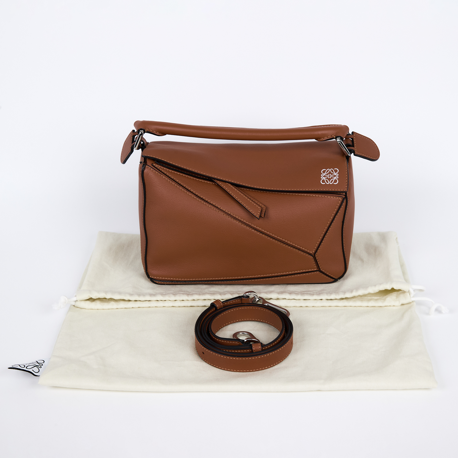 羅意威 LOEWE Medium Puzzle bag 中型 手提 斜背 肩背包 A510P49X14 焦糖PUZZLE SMALL 防塵袋/背帶