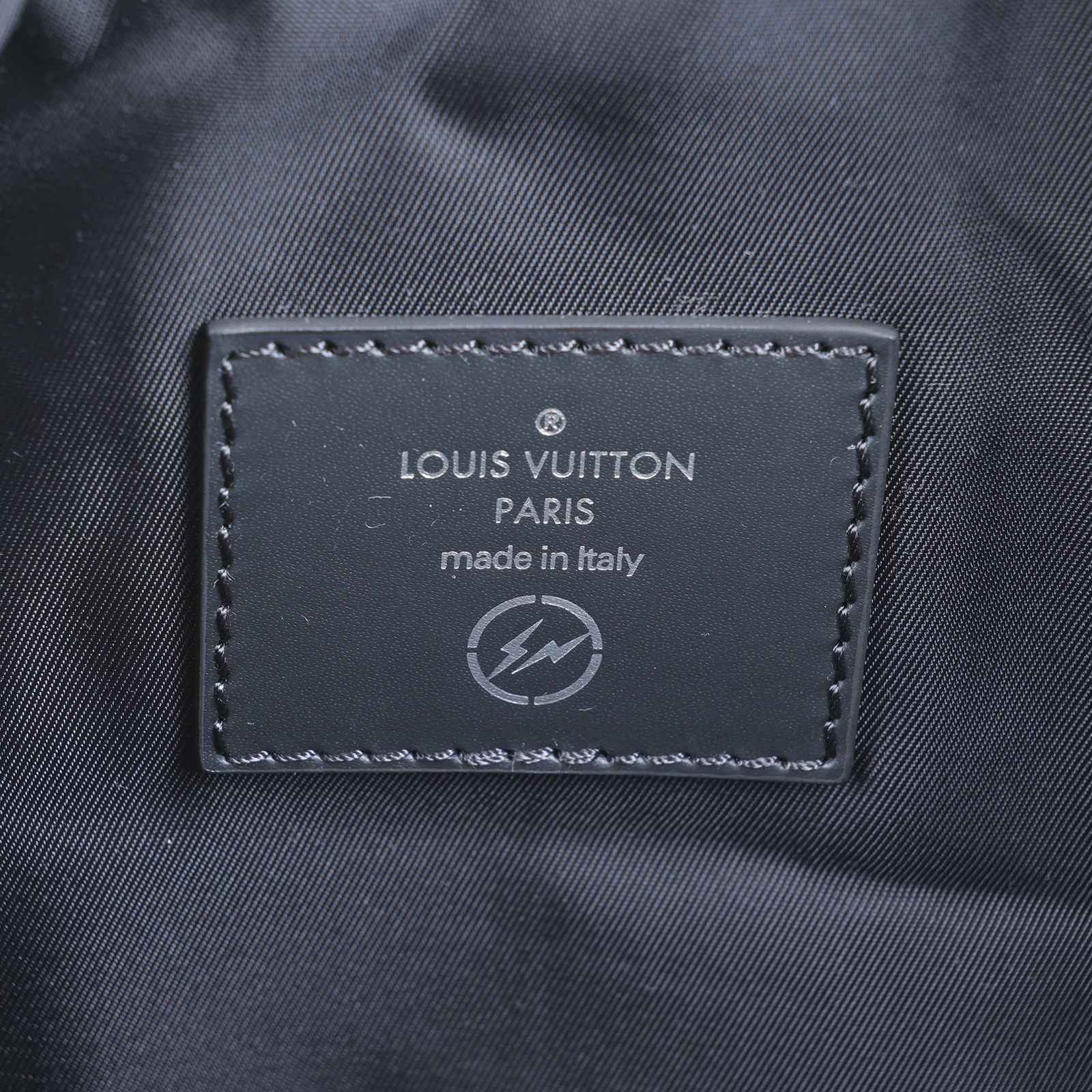 路易威登 LOUIS VUITTON 藤原浩 FRAGMENT Cabas Light Tote 手提包 托特包 M43417 晶片款  防塵袋/內袋