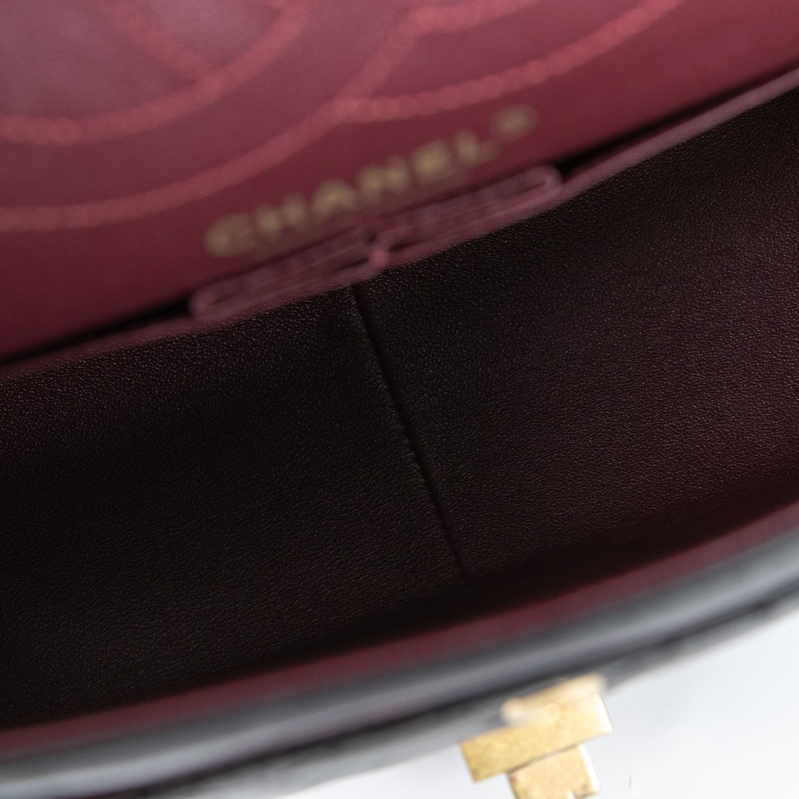 香奈兒 CHANEL 2.55 大型口蓋包 A37587 27開黑金2.55 28CM 防塵袋