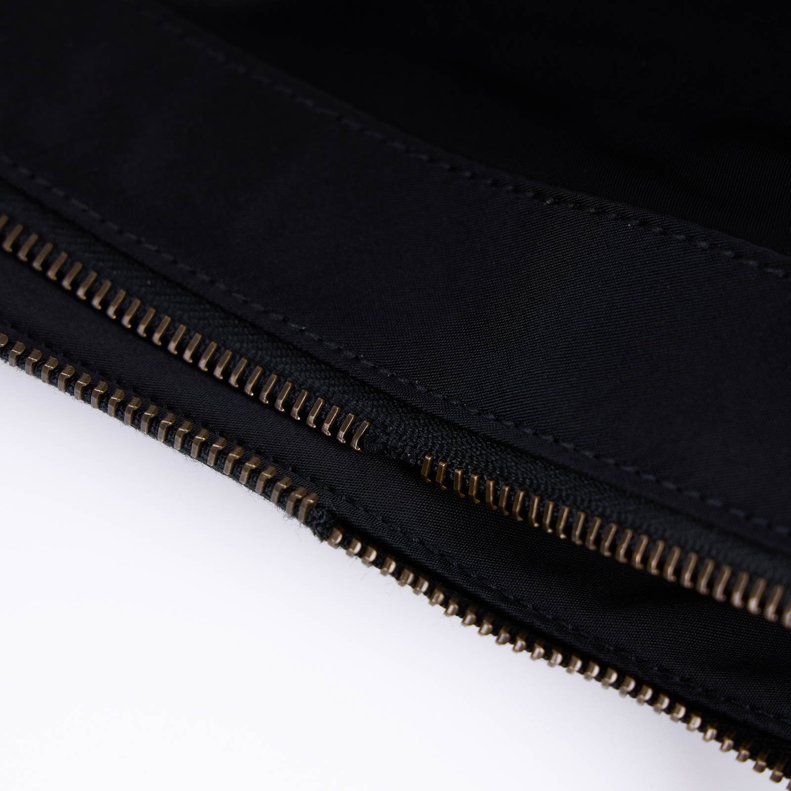 巴黎世家 BALENCIAGA Le City Moto 中型 肩背包 斜背包 8461862AB9J 黑Le City Moto Medium 防塵袋/背帶2