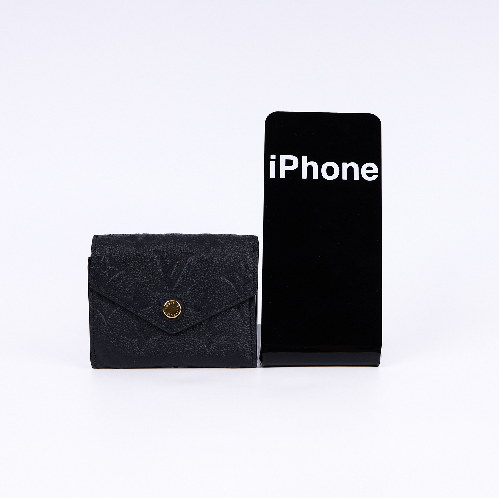 路易威登 LOUIS VUITTON Zoé 錢包 短夾 Empreinte皮革 黑色 M62935 黑ZOE三折短夾 原廠盒子/防塵袋