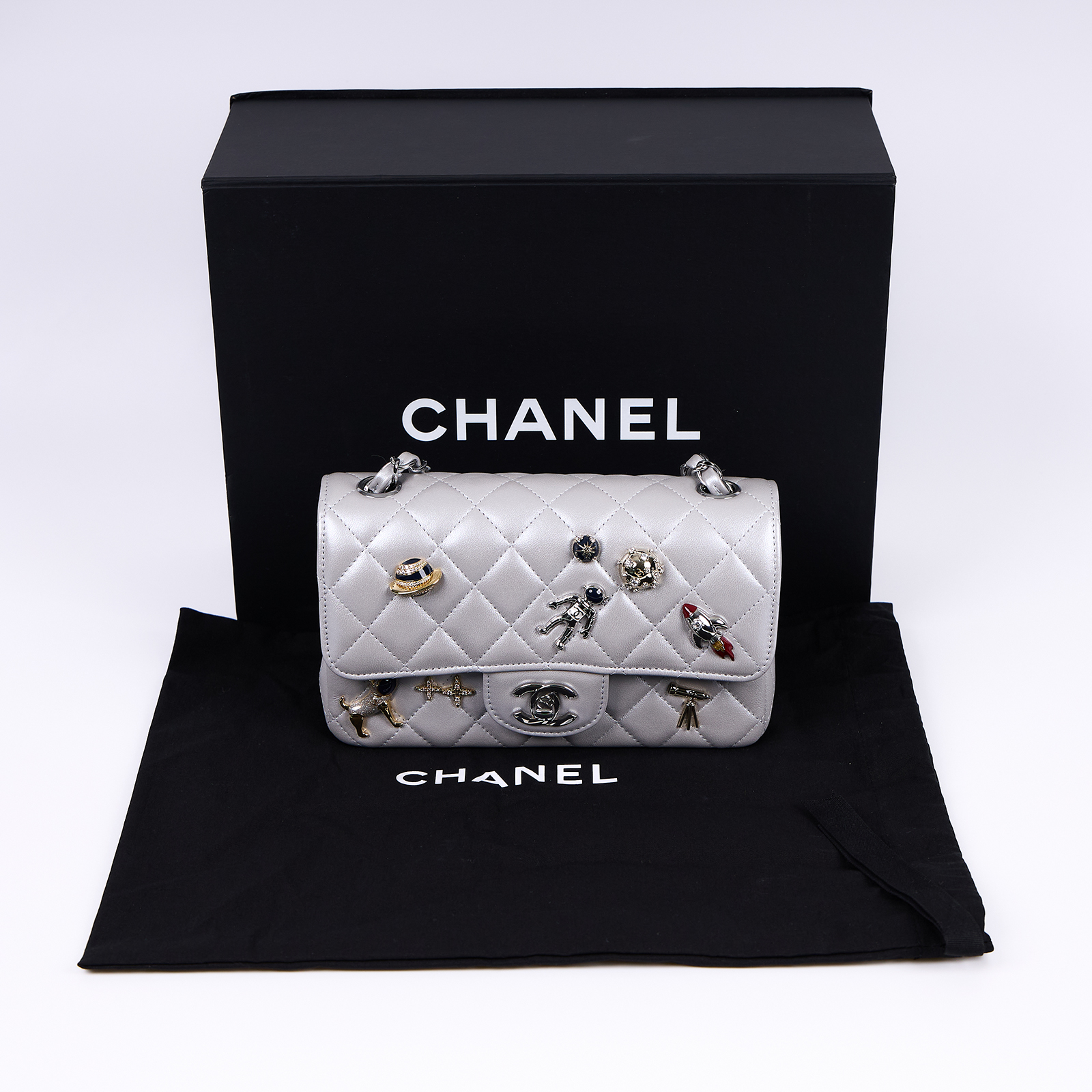 香奈兒 CHANEL CF 迷你 口蓋包 A69900 B24515 晶片款 銀白色外太空COCO20 原廠盒子/防塵袋