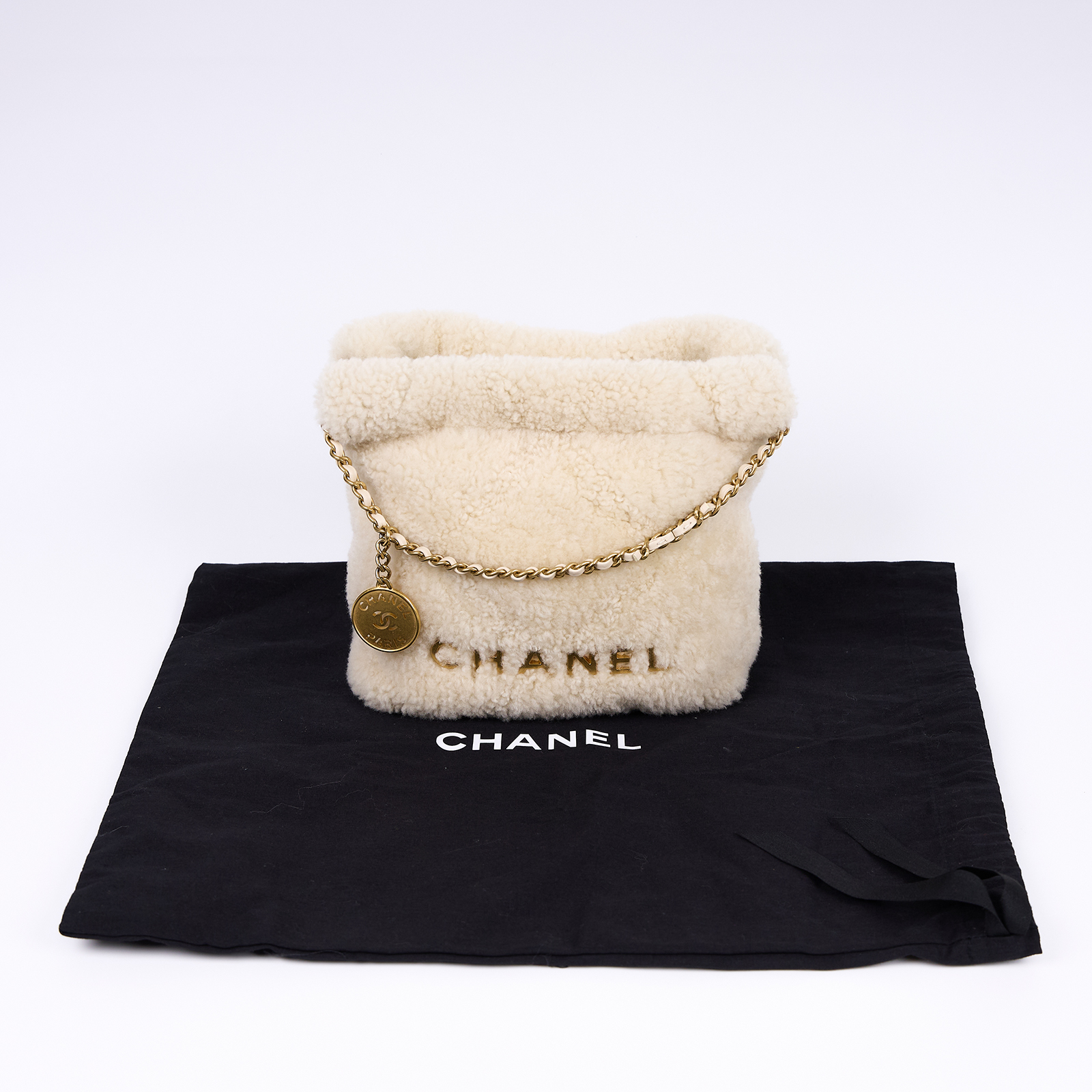香奈兒 CHANEL 22 迷你 束口包 AS3980 B18299 晶片款 米色毛毛22包MINI 防塵袋