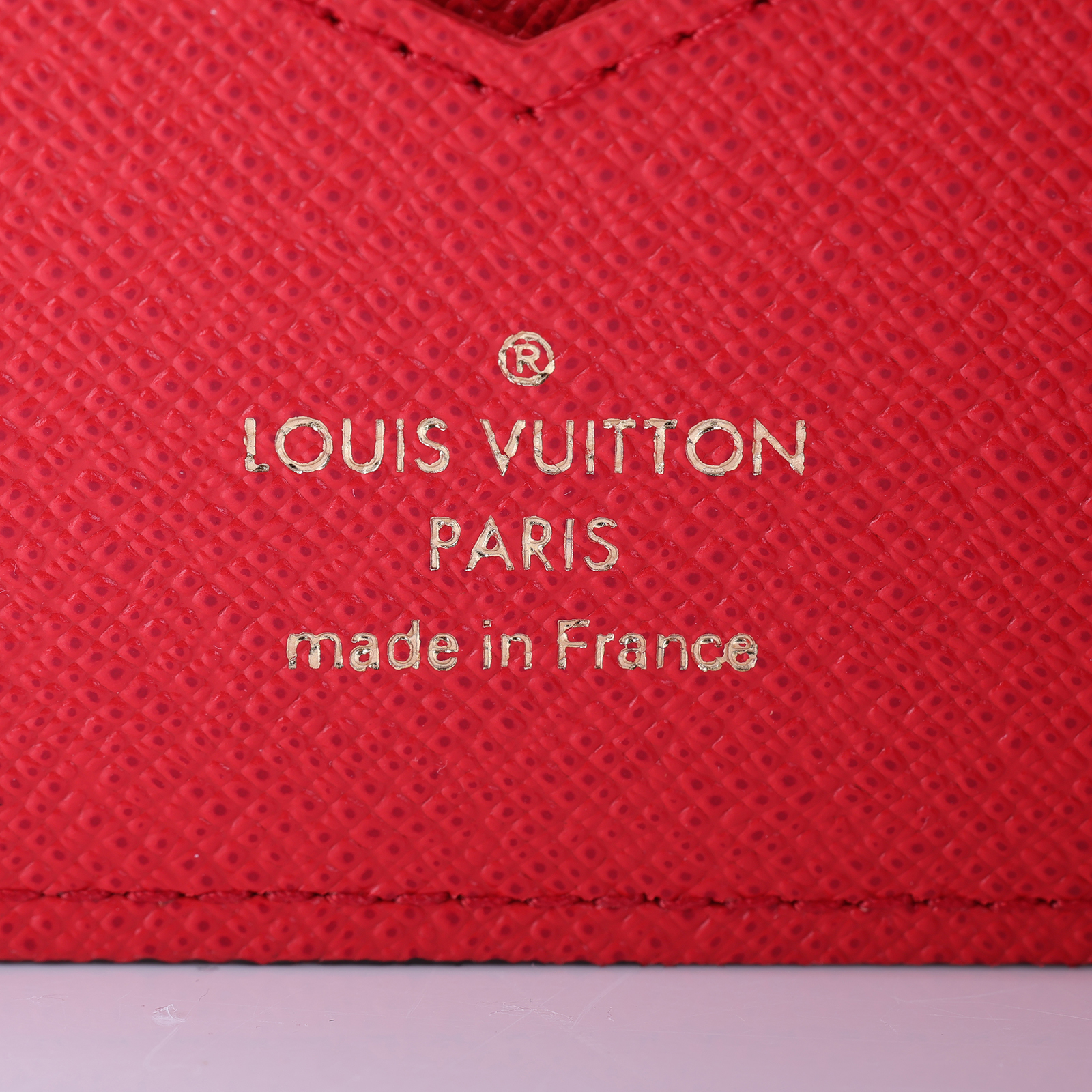 路易威登 LOUIS VUITTON Vivienne 老花 巴黎鐵塔 護照套 M68493 原花Vivienne巴黎鐵塔護照夾 原廠盒子/防塵袋