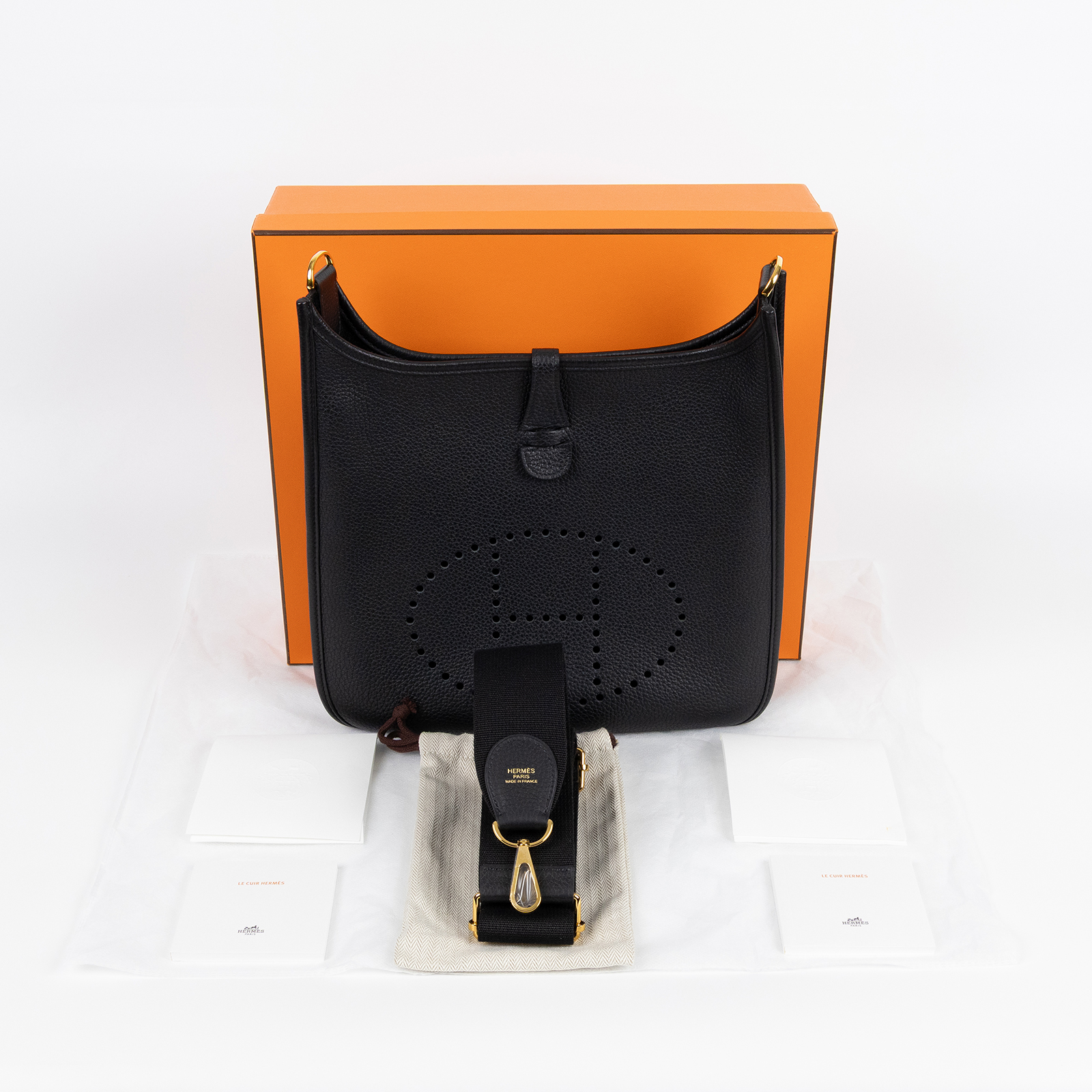 愛馬仕 Hermes Evelyne Bag 伊芙琳包 29 馬蹄型 EV29 D 06 010 ZR D刻 黑EVELYNE29 原廠盒子/背帶/防塵袋