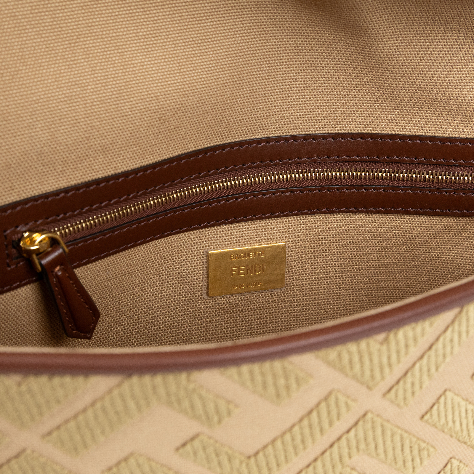 芬迪 FENDI Baguette 手提包 肩背包 斜背包 法棍包 8BR600AC90 卡其帆布BAGUETTE 防塵袋/背帶2