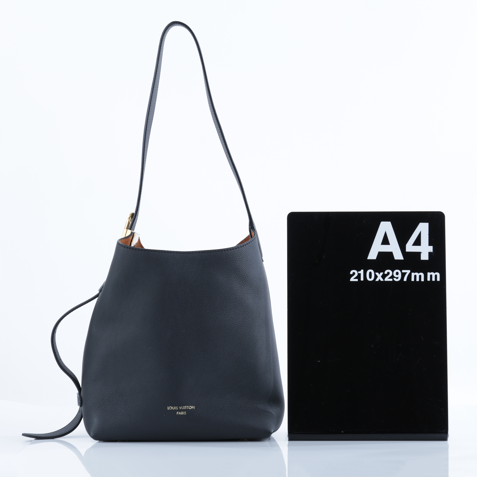 路易威登 LOUIS VUITTON Low Key Hobo PM 手提包 黑色 M25352 晶片款  內袋/原廠盒子/防塵袋