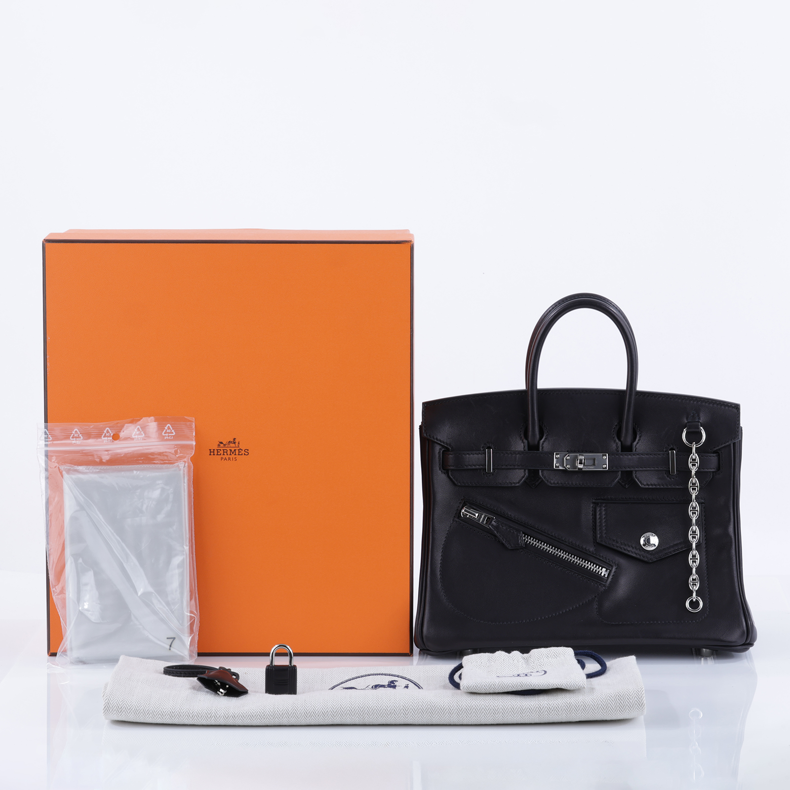 愛馬仕 Hermes Birkin Bag 柏金包 25 Veau Volupto Rock 銀色五金 黑色  U HA 117 MT  原廠盒子/防塵袋/鎖組/雨衣/吊牌