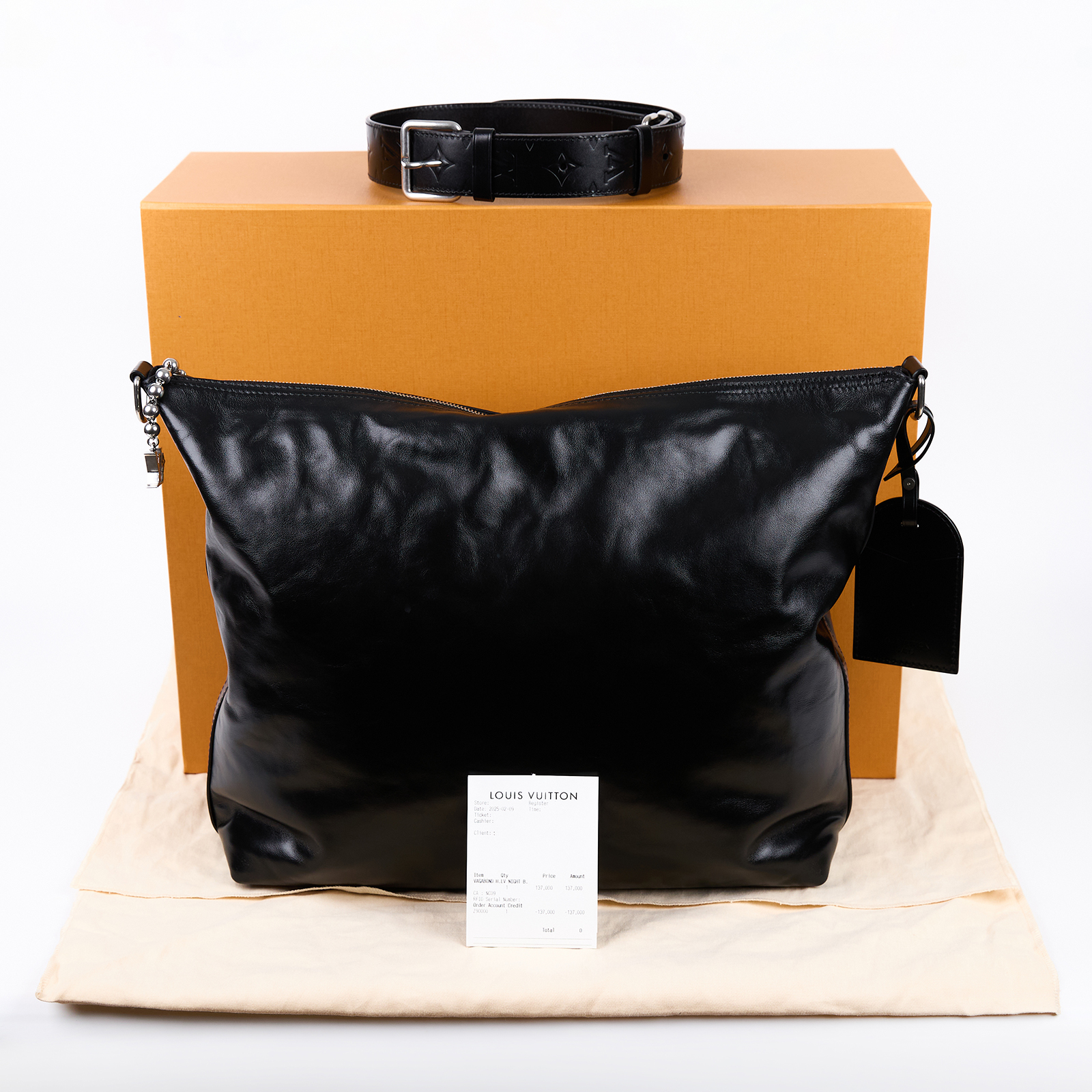 路易威登 LOUIS VUITTON Vagabond Hobo 流蘇手袋 M13986 晶片款  原廠盒子/防塵袋/購買證明/背帶/吊牌