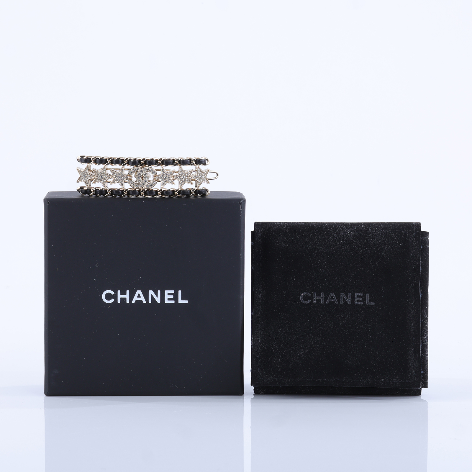 香奈兒 CHANEL 髮夾 髮飾  黑水鑽星星皮穿鍊髮夾 原廠盒子/內襯