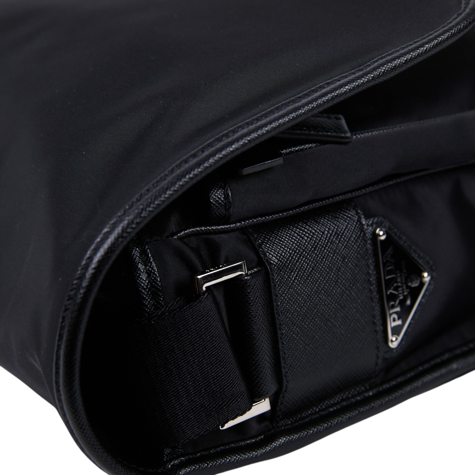 普拉達 PRADA Tessuto Nylon 郵差包 肩背包 斜背包 2VD166_2FMO 黑色尼龍Messenger 肩背包 防塵袋