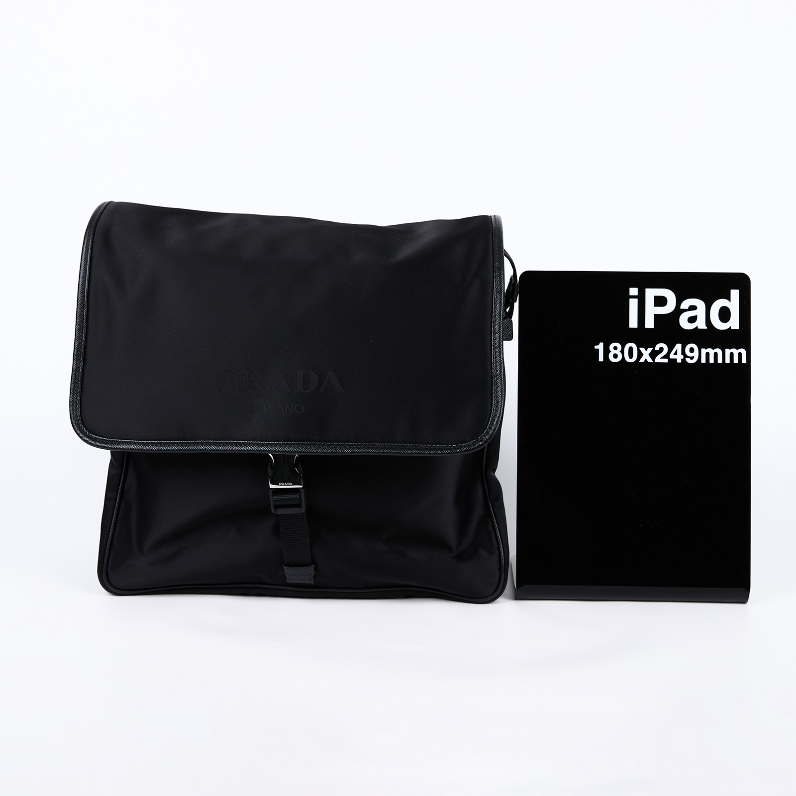 普拉達 PRADA Tessuto Nylon 郵差包 肩背包 斜背包 2VD166_2FMO 黑色尼龍Messenger 肩背包 防塵袋